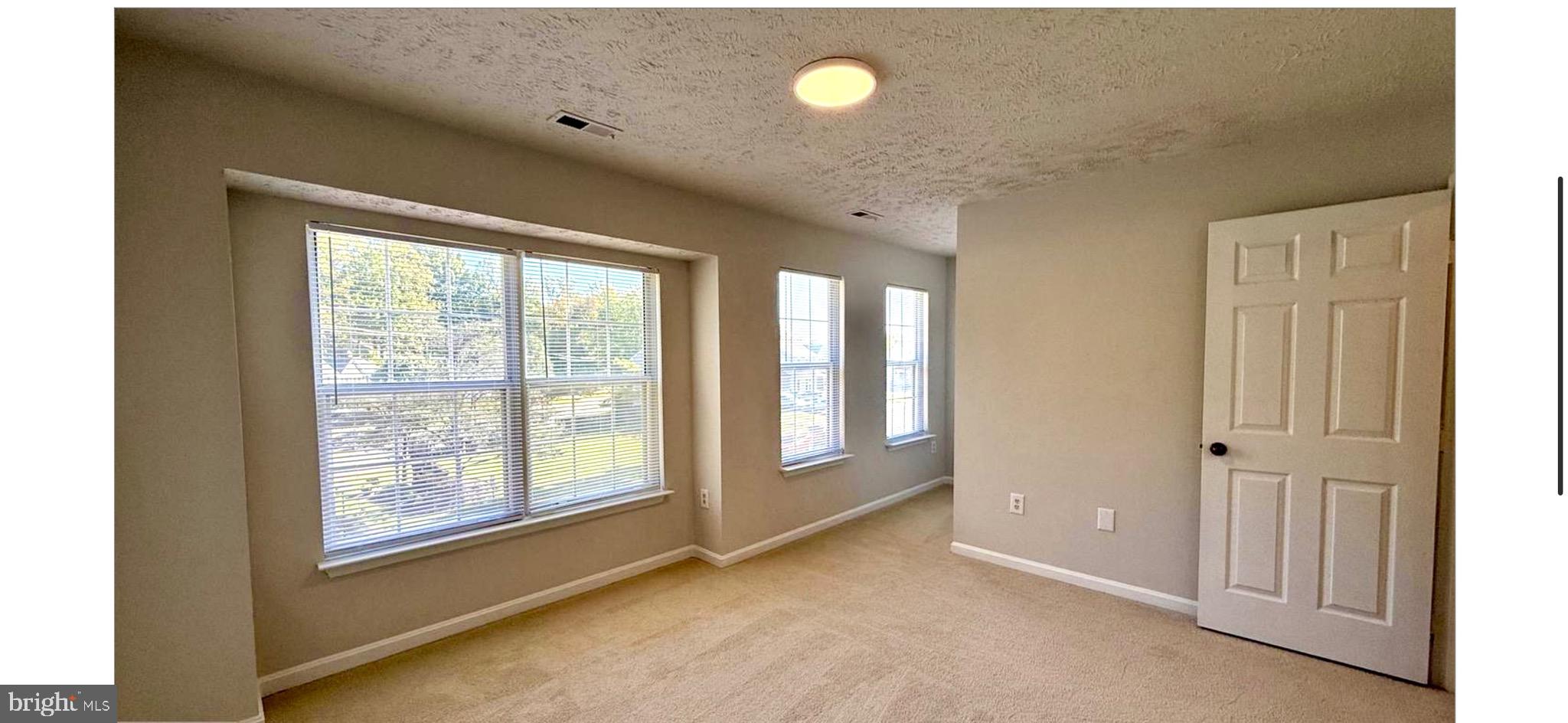 CABIN CREEKWOOD - Residential Lease