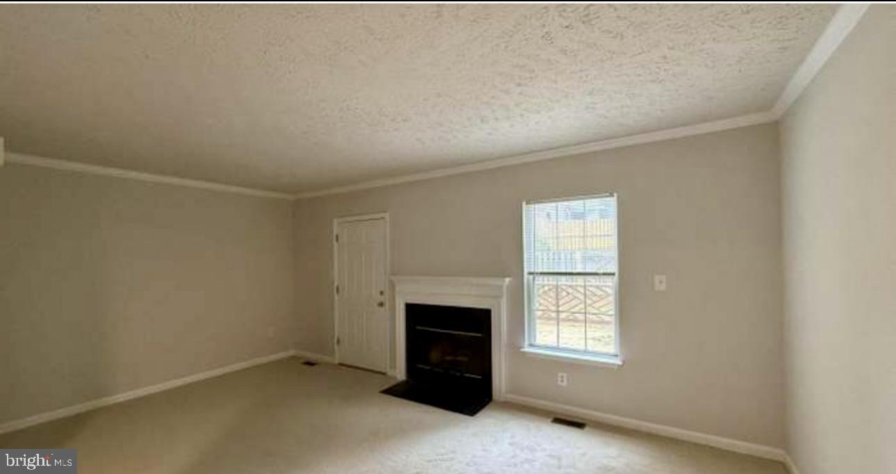 CABIN CREEKWOOD - Residential Lease