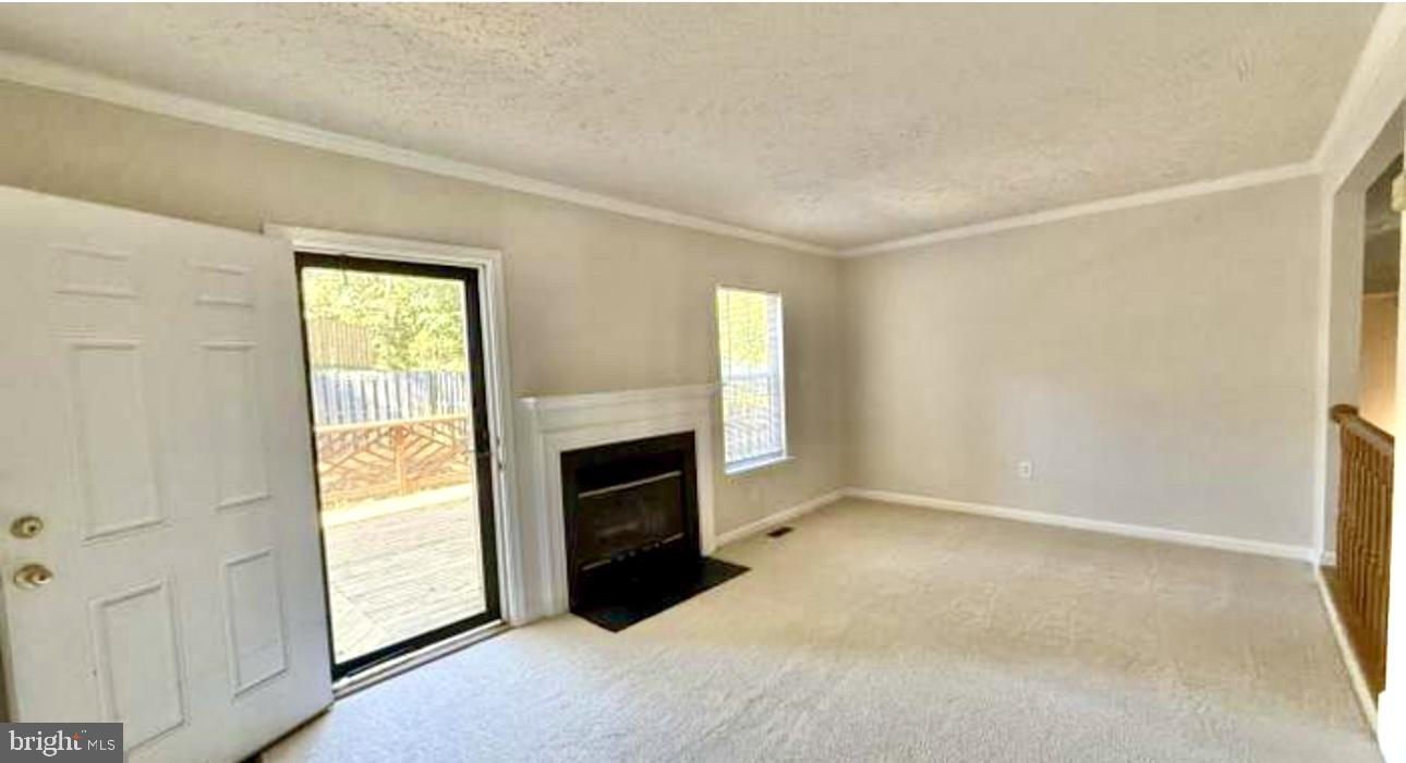 CABIN CREEKWOOD - Residential Lease