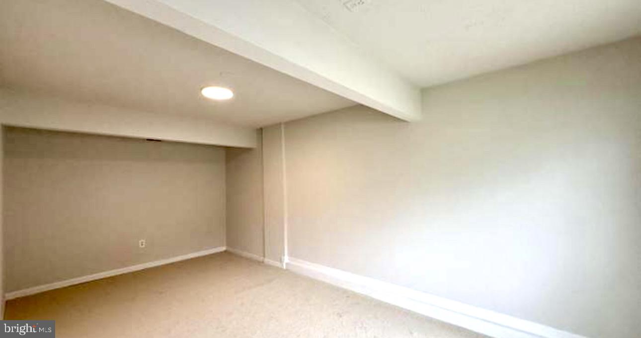 CABIN CREEKWOOD - Residential Lease