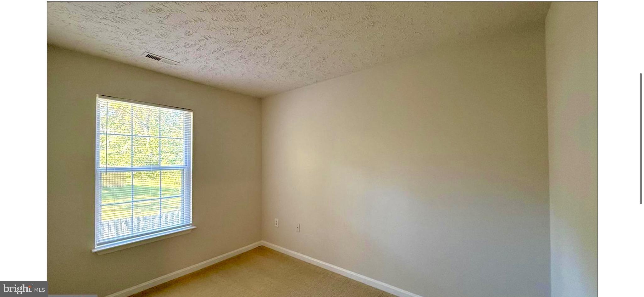 CABIN CREEKWOOD - Residential Lease