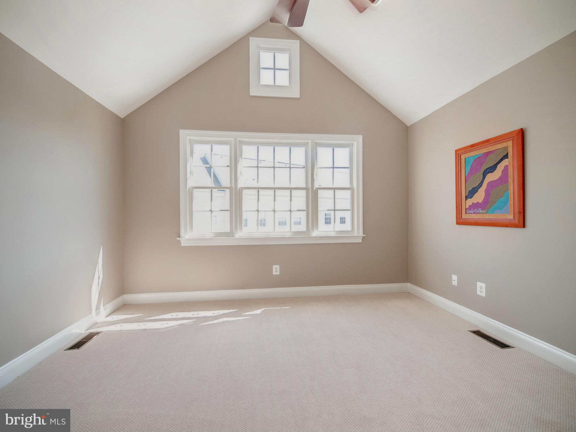 CAMERON STATION - Residential