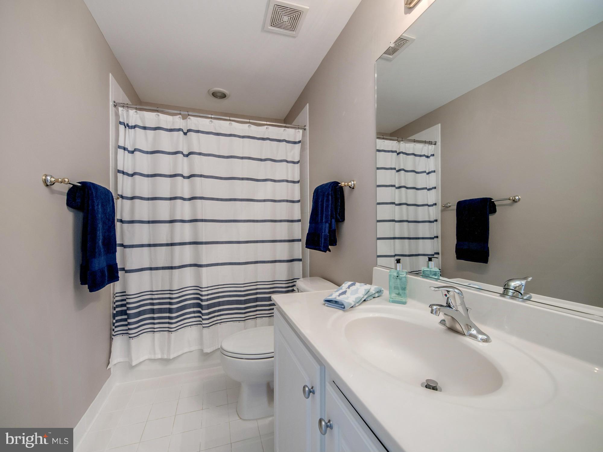 CAMERON STATION - Residential