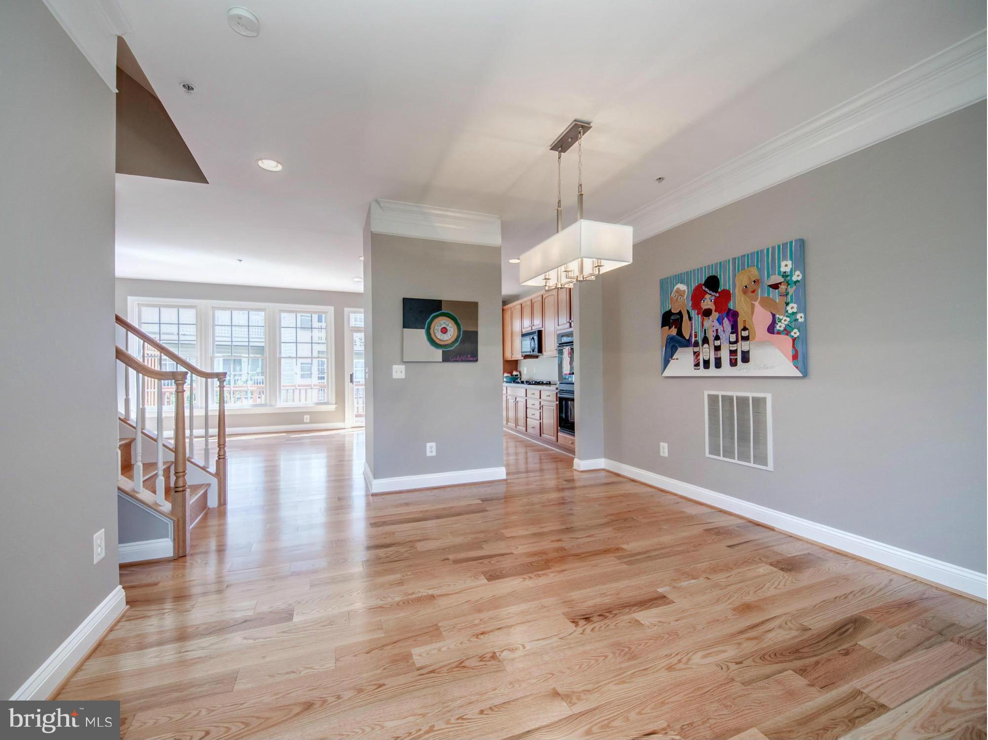 CAMERON STATION - Residential