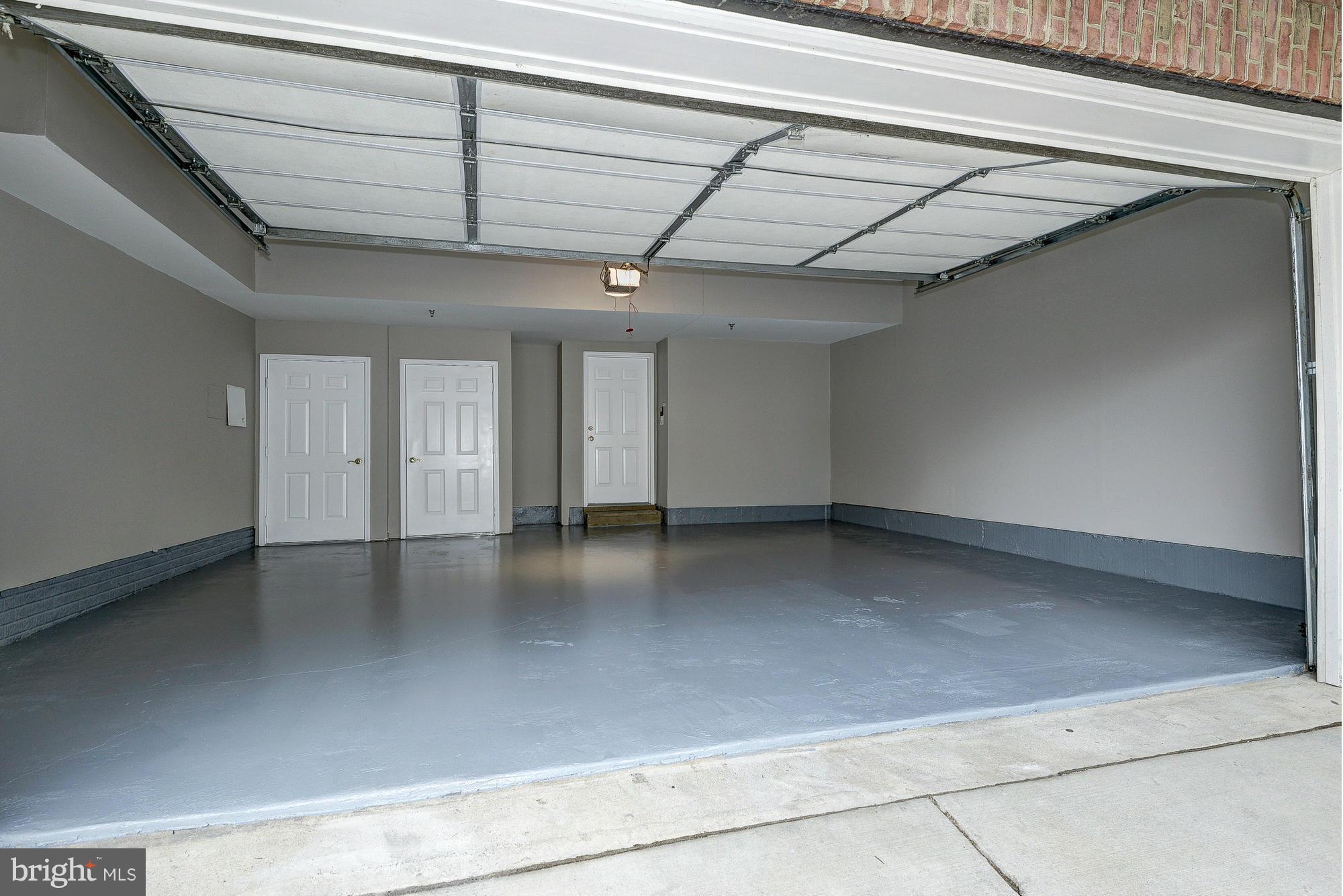 CAMERON STATION - Residential