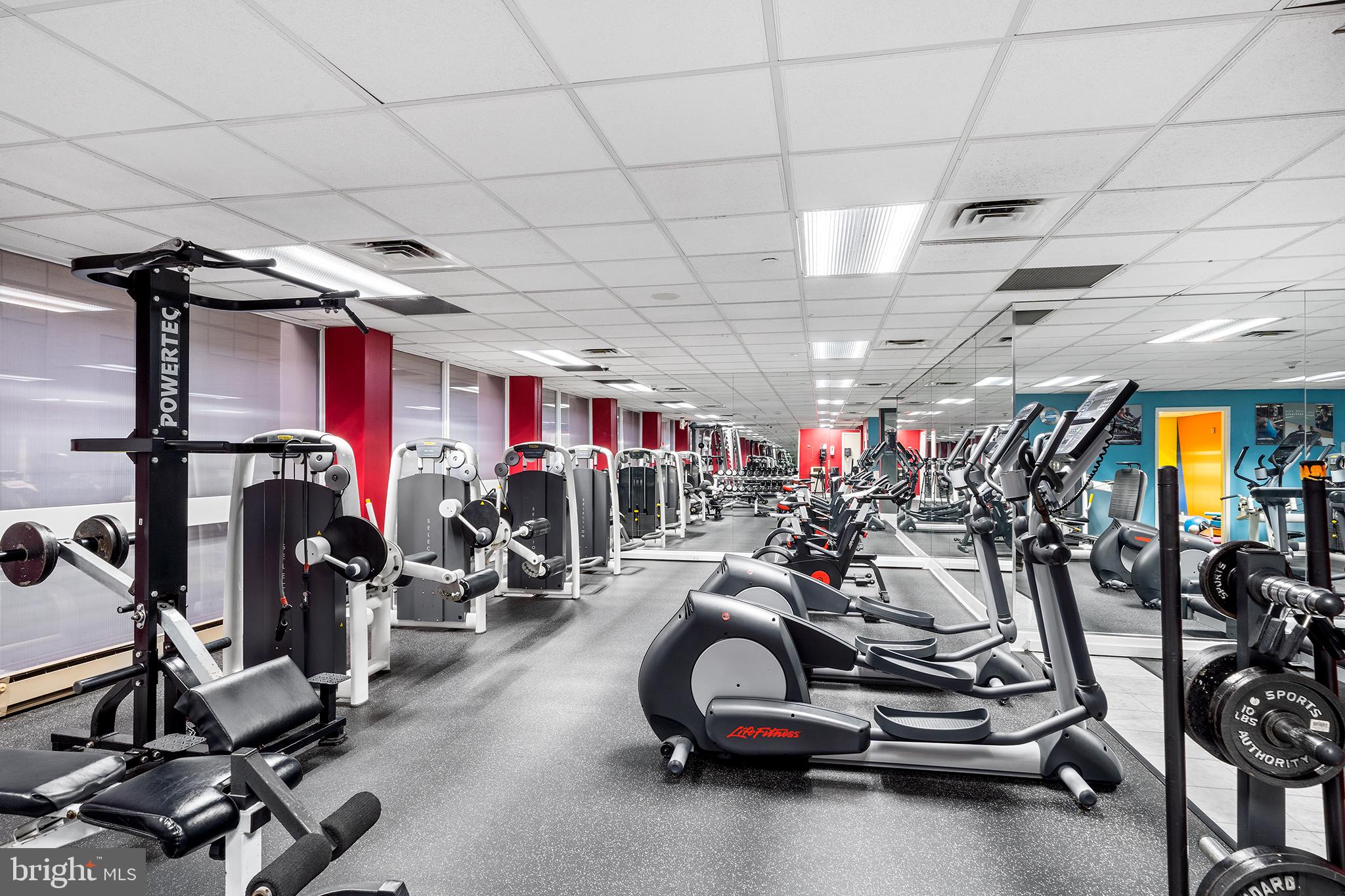 ART MUSEUM AREA - Residential