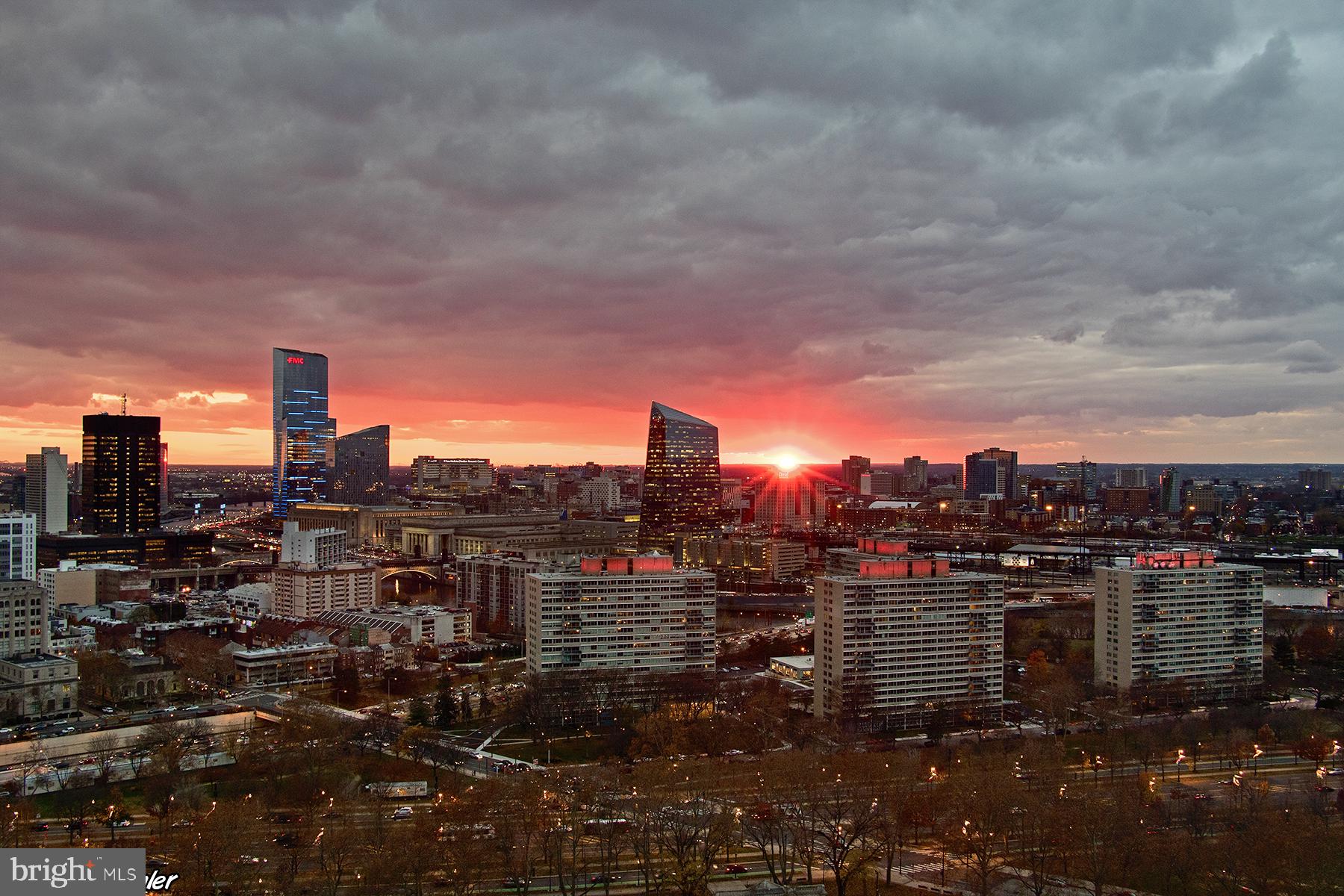 ART MUSEUM AREA - Residential