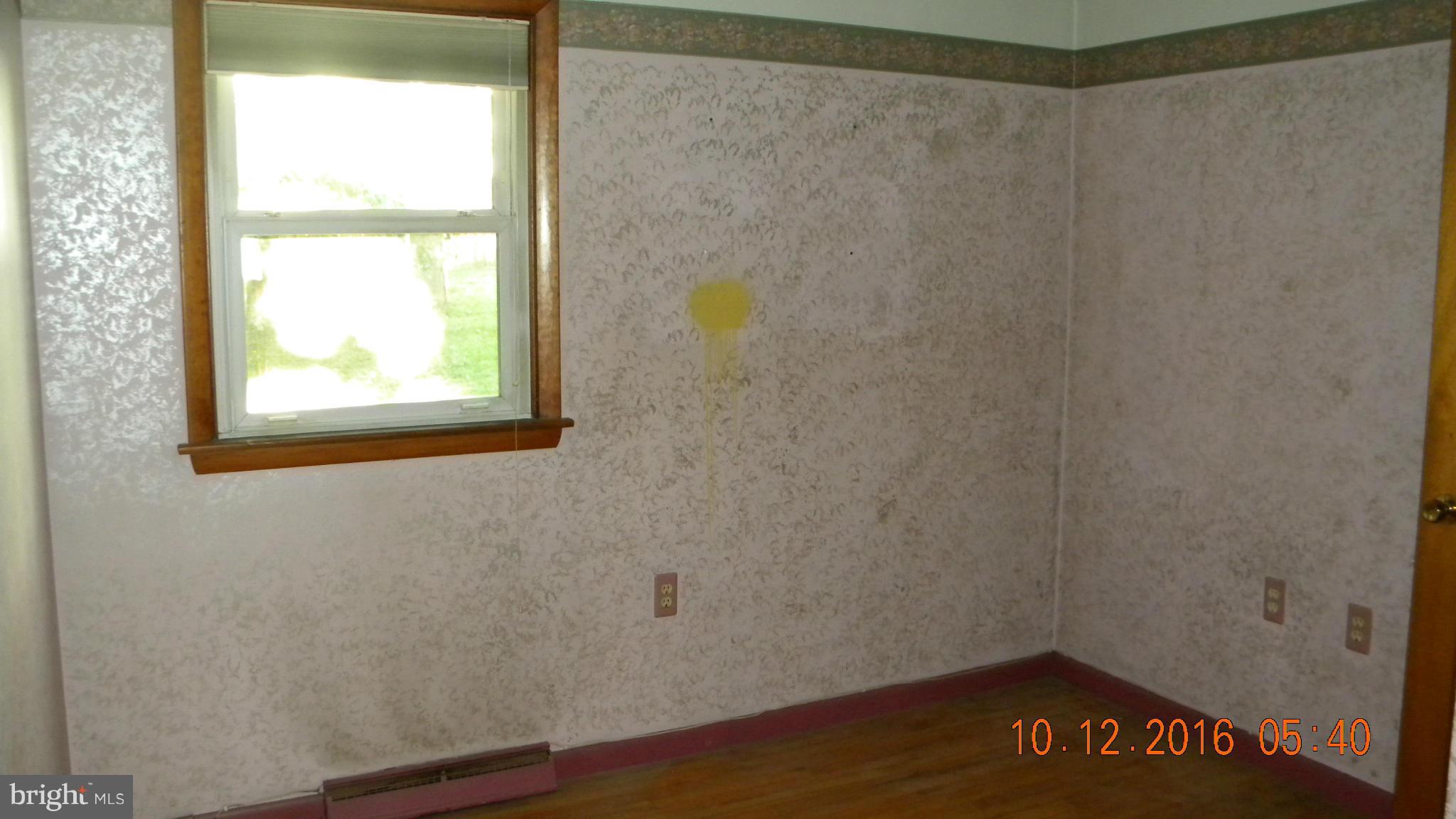 HAMPSTEAD - Residential