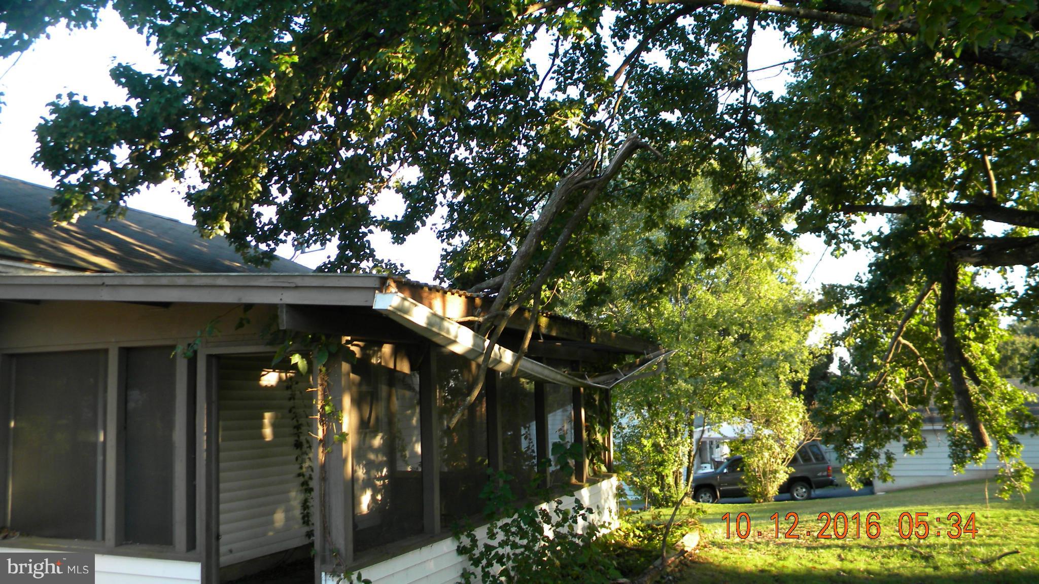 HAMPSTEAD - Residential