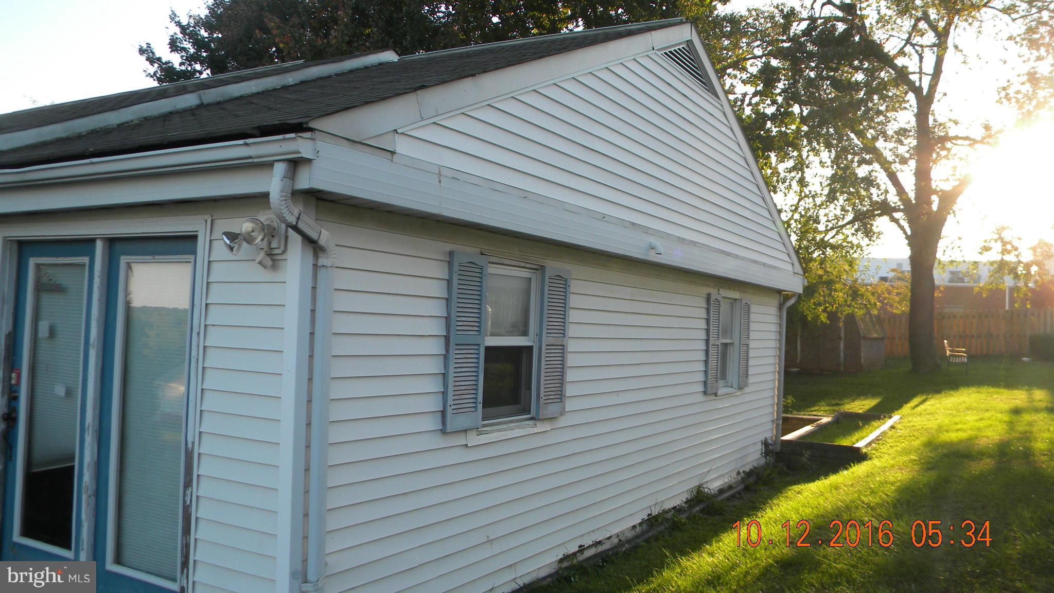 HAMPSTEAD - Residential