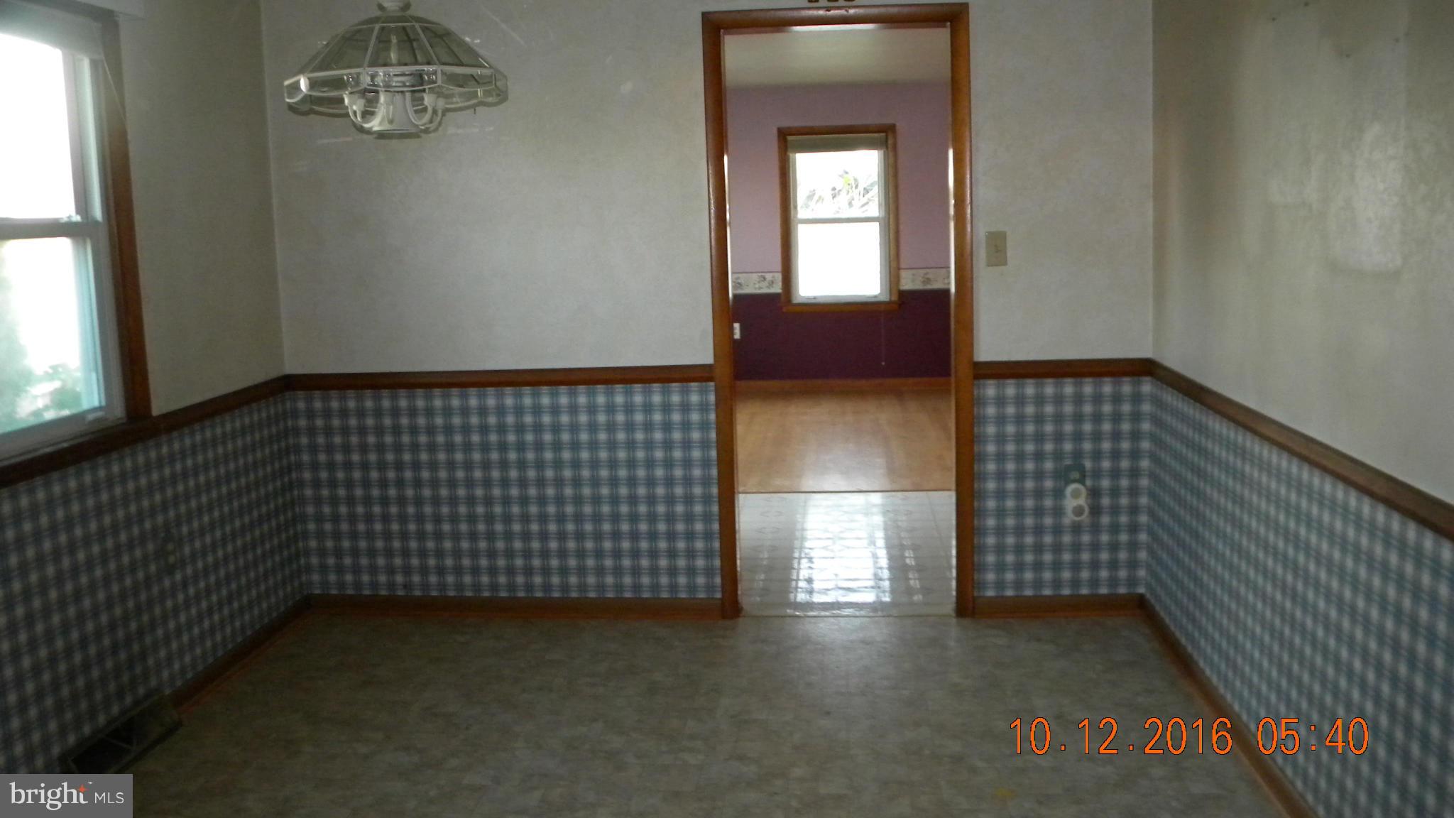 HAMPSTEAD - Residential