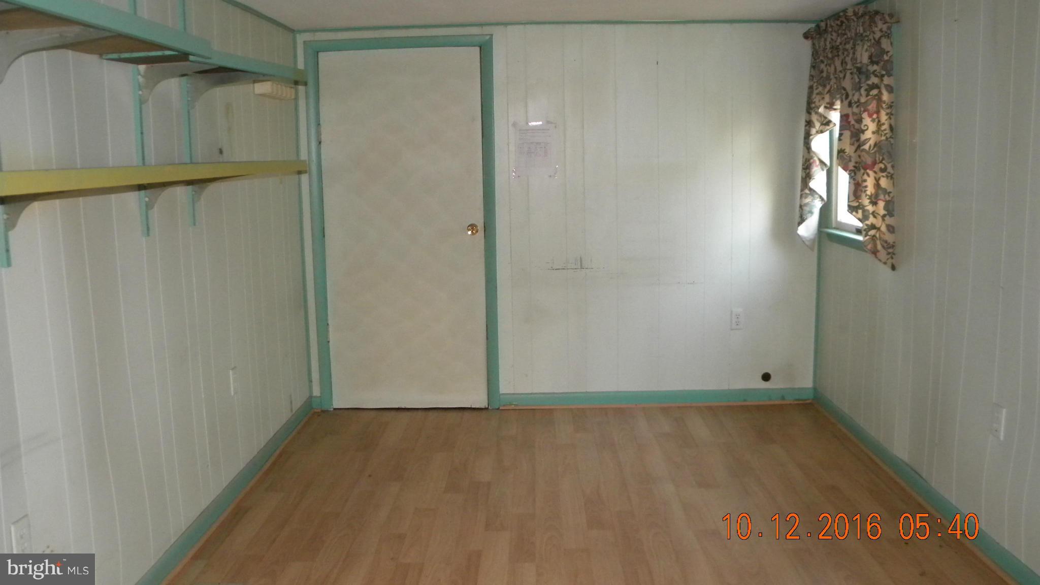 HAMPSTEAD - Residential