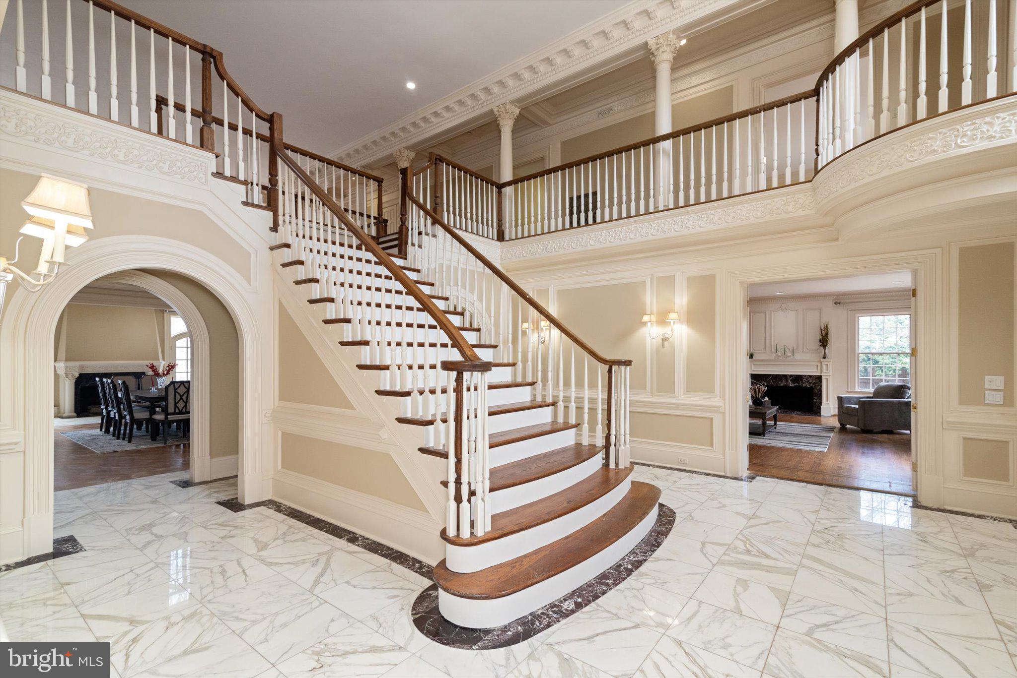8537 OLD DOMINION DRIVE