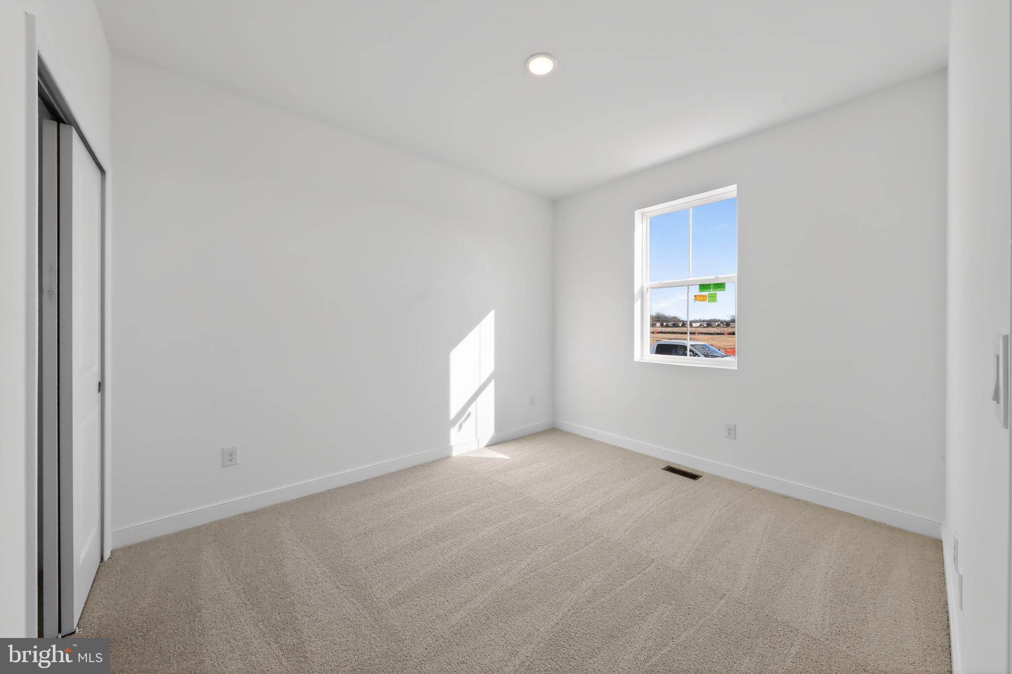 FOUR SEASONS AT HATTERAS HILLS - Residential