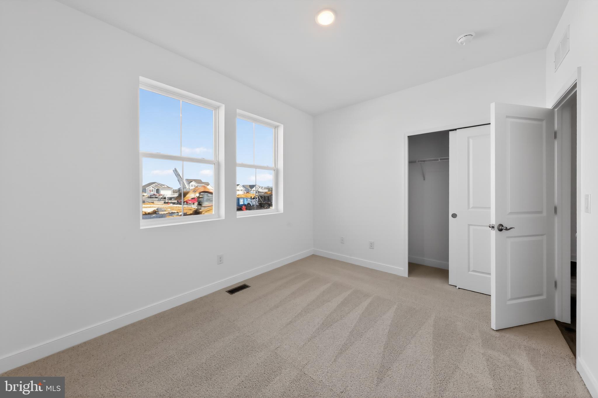 FOUR SEASONS AT HATTERAS HILLS - Residential