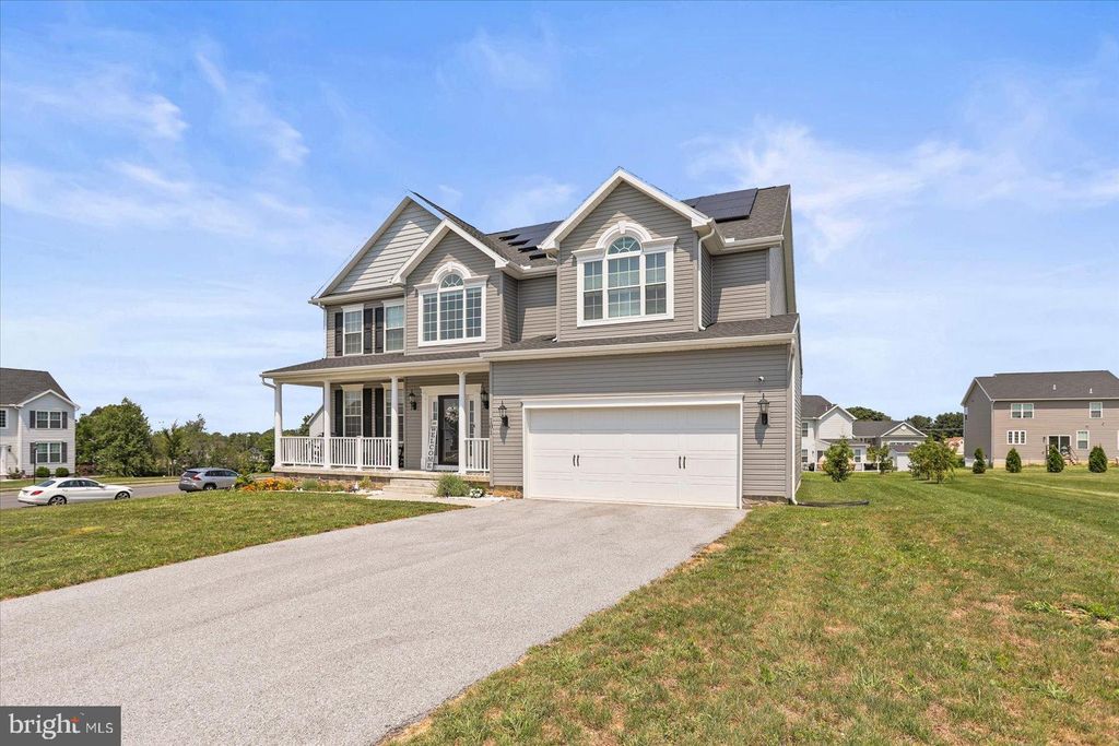 Photo of 101 Granbury Xing #129, HANOVER, PA 17331 (MLS # PAYK2087334)