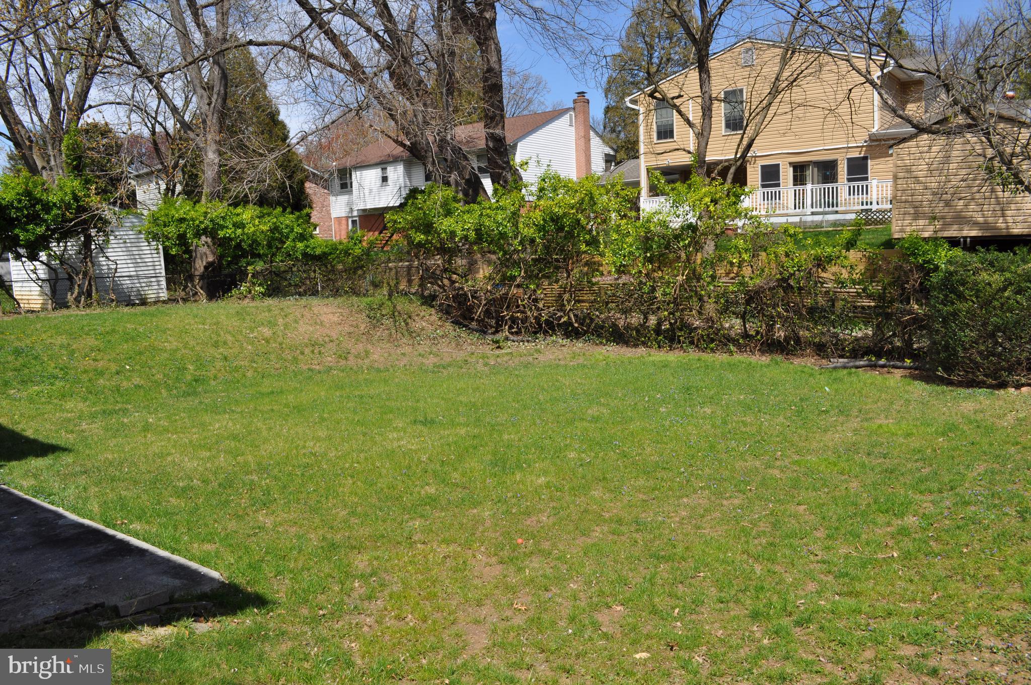 REGENCY ESTATES - Residential Lease