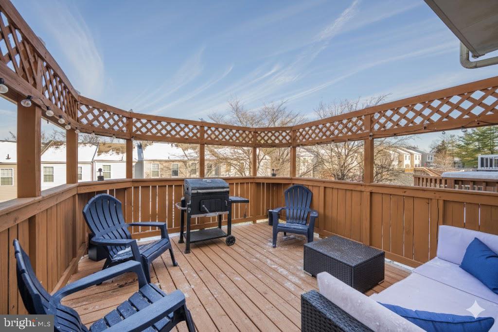 VILLAGE OF PAINTERS MILL - Residential