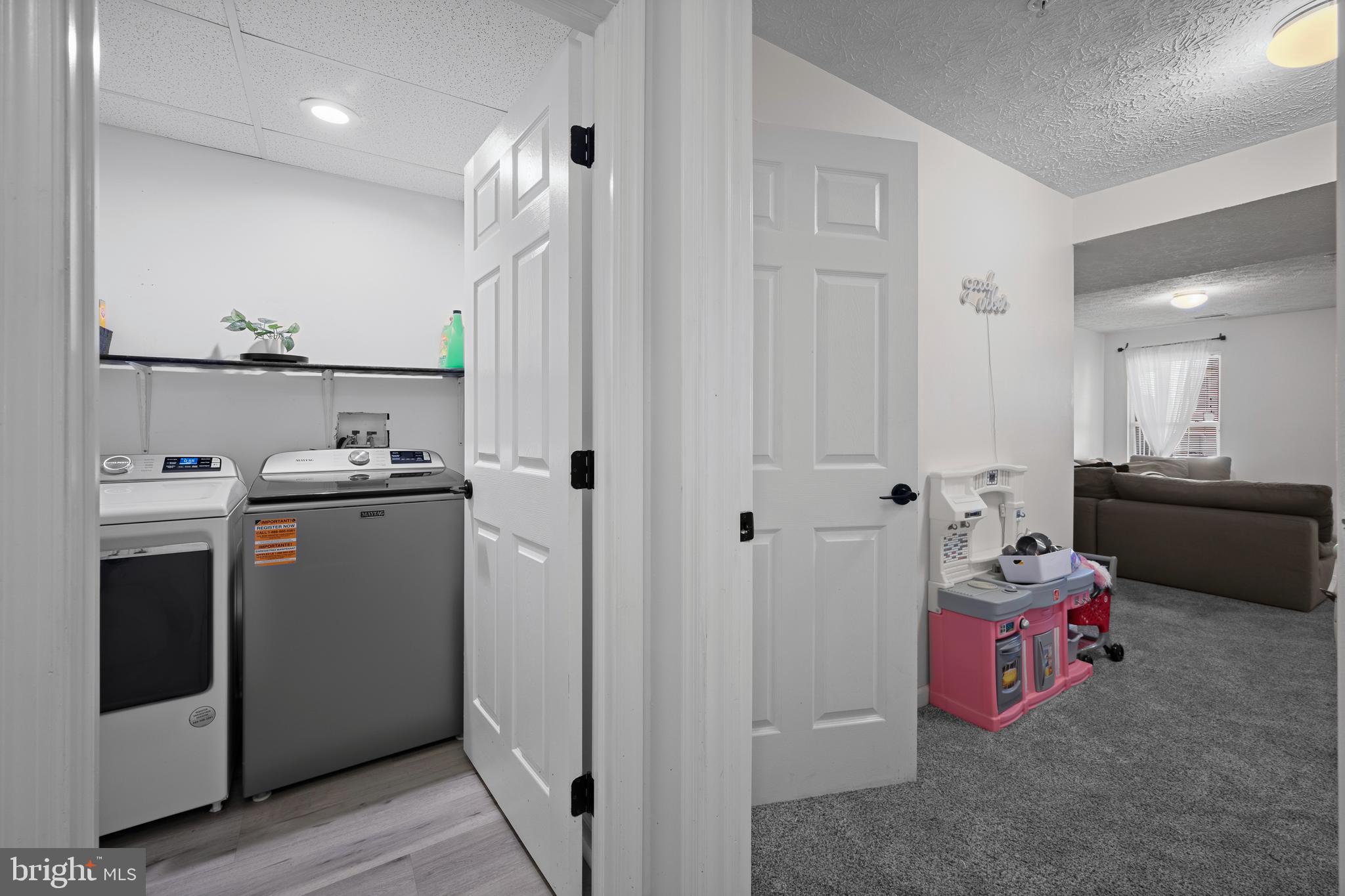 VILLAGE OF PAINTERS MILL - Residential