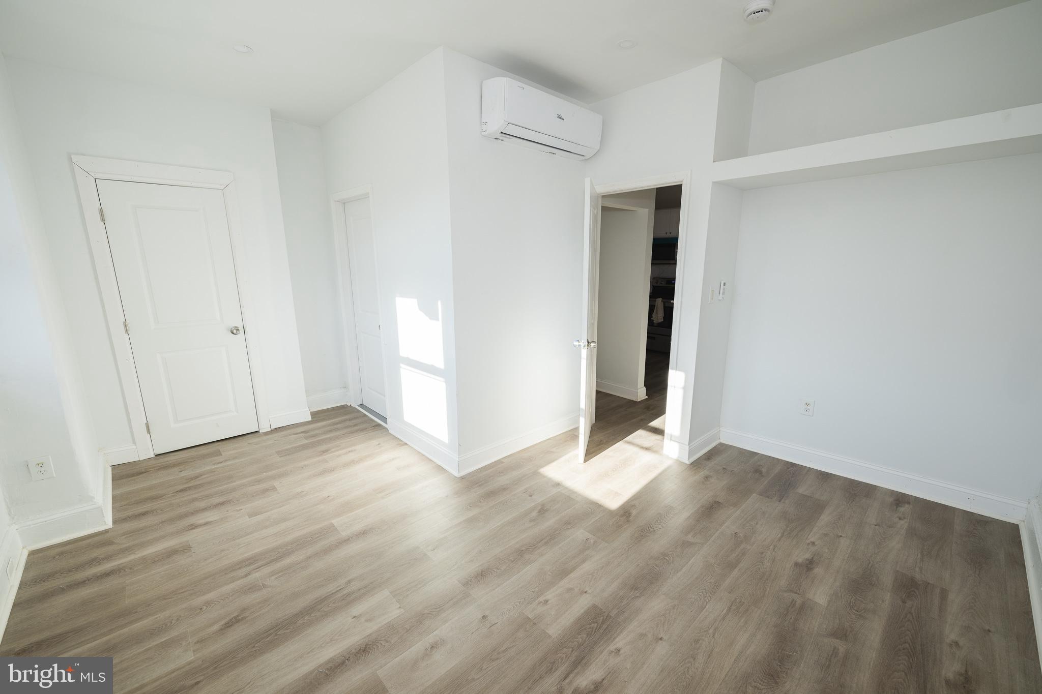 POWELTON VILLAGE - Residential