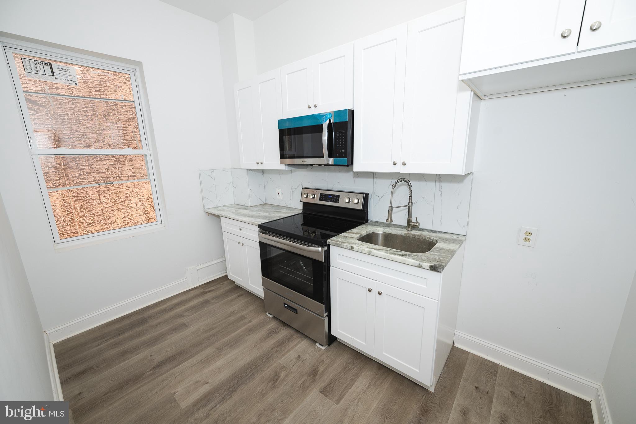427 N 33RD STREET