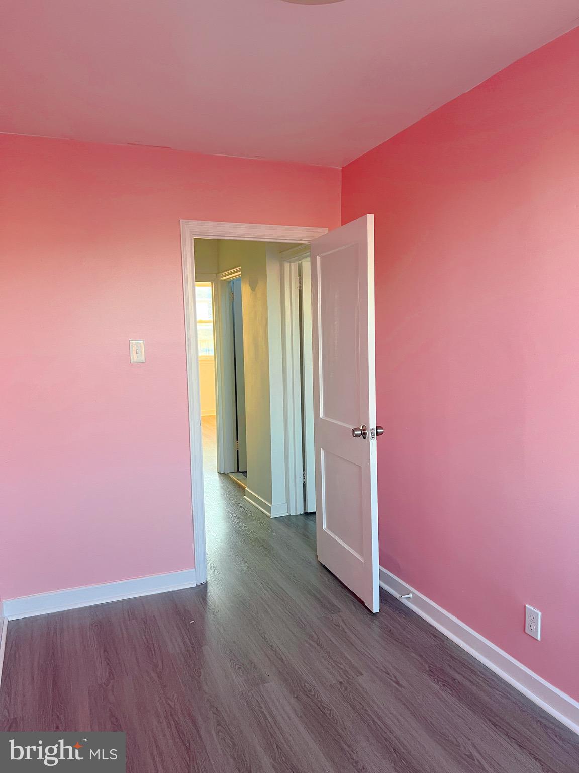 MAYFAIR - Residential