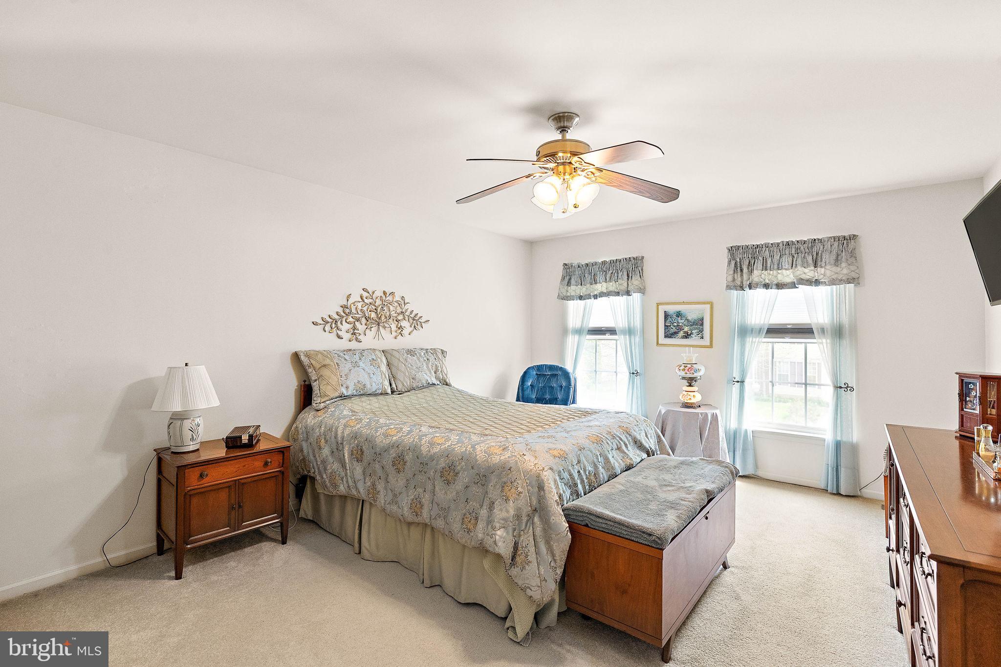 DEERBORNE WOODS - Residential