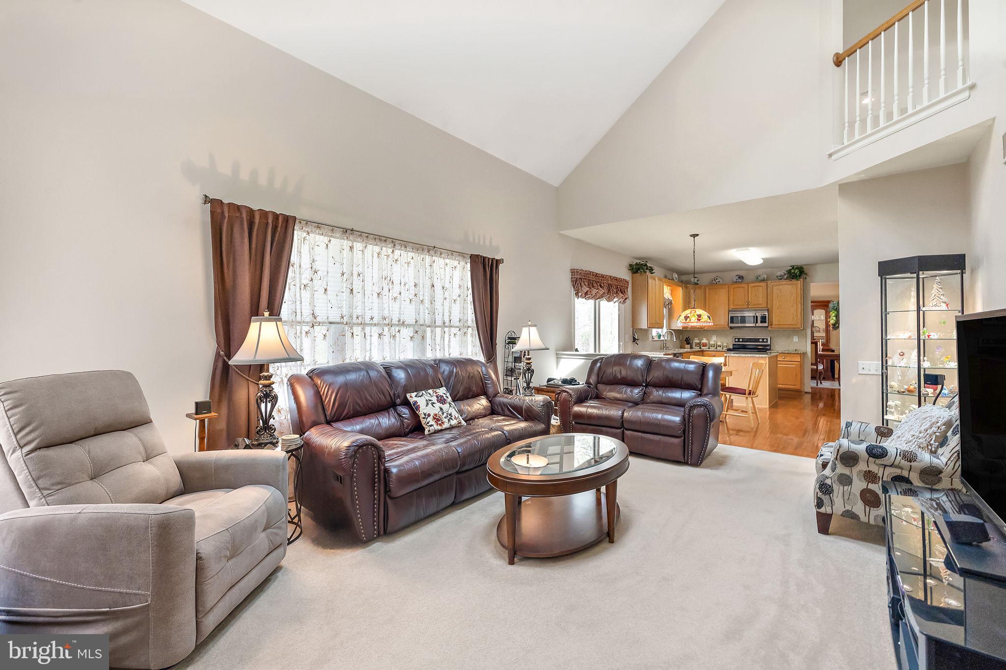 DEERBORNE WOODS - Residential