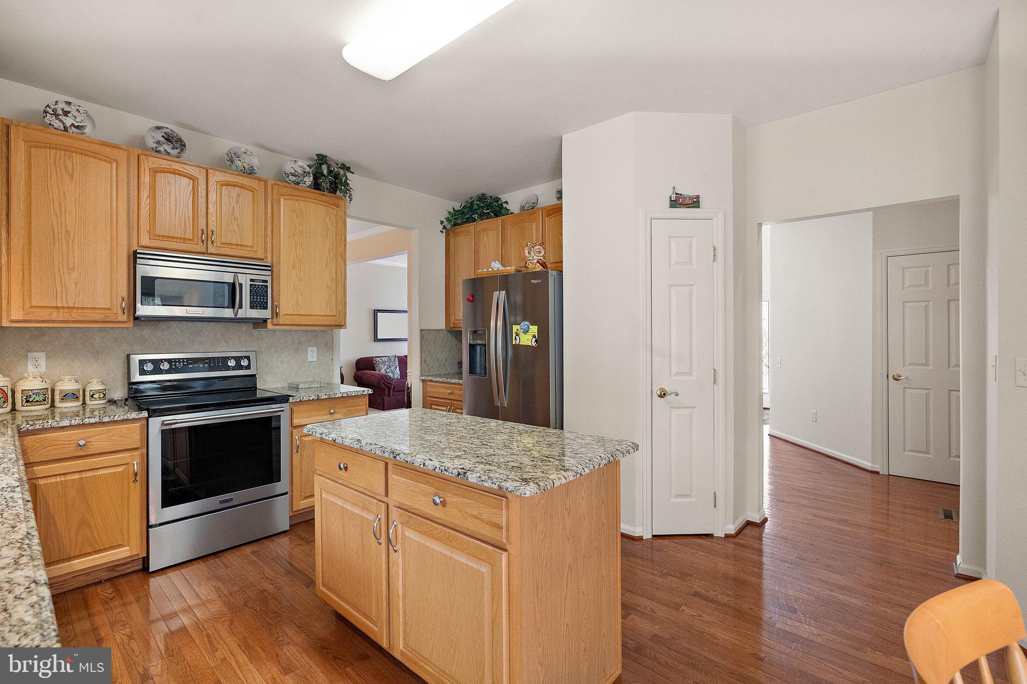 DEERBORNE WOODS - Residential