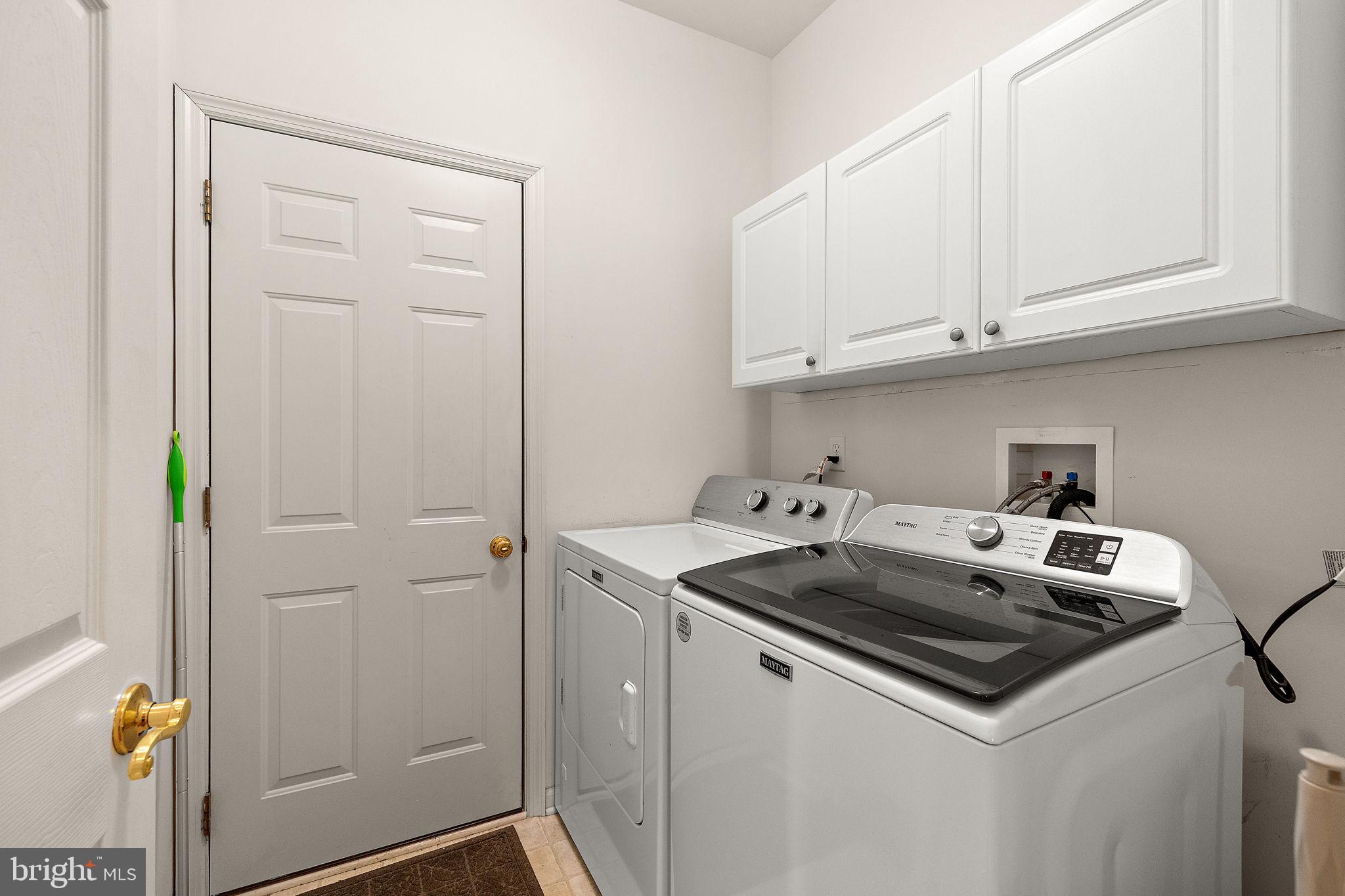 DEERBORNE WOODS - Residential