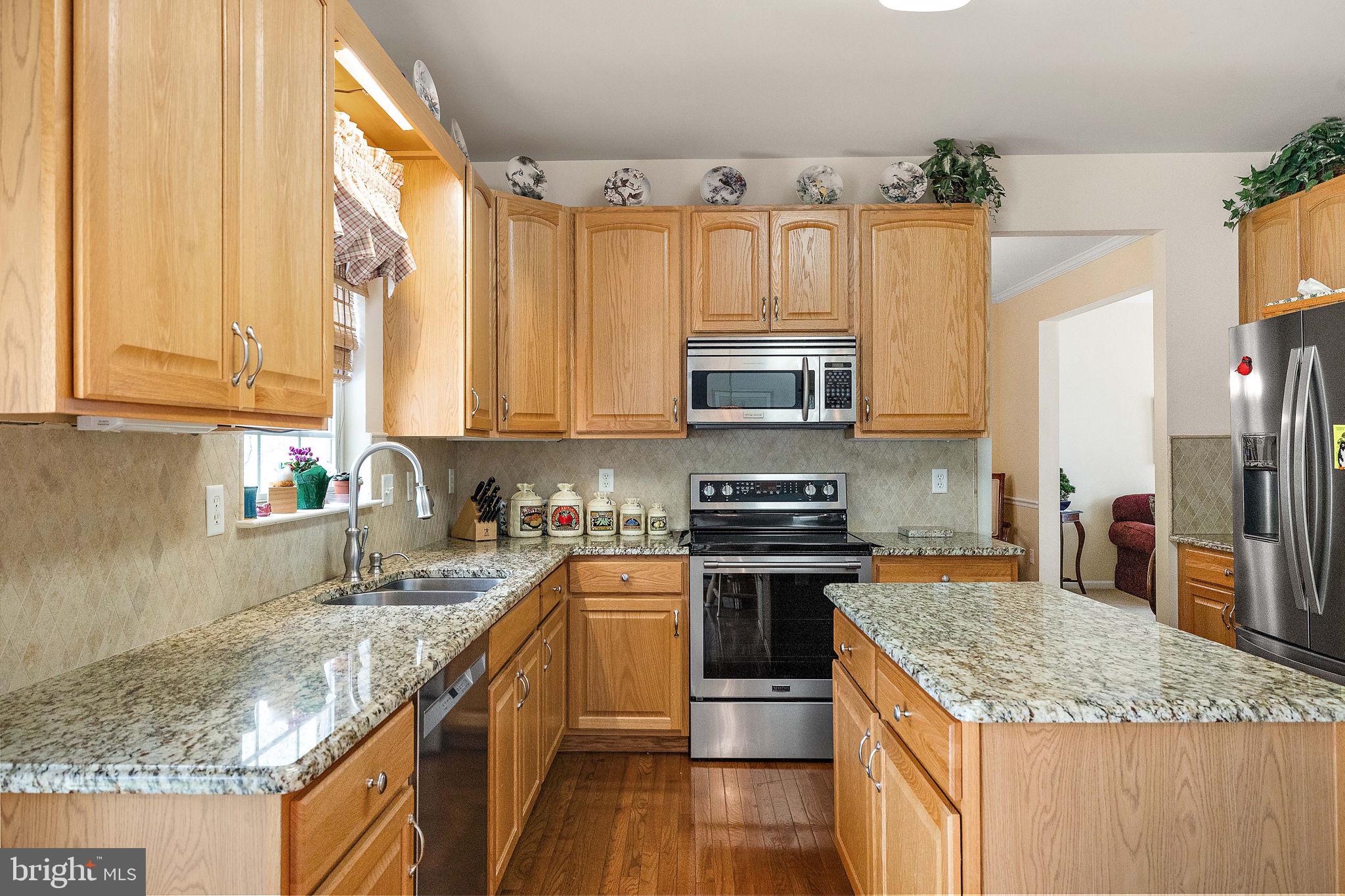 DEERBORNE WOODS - Residential