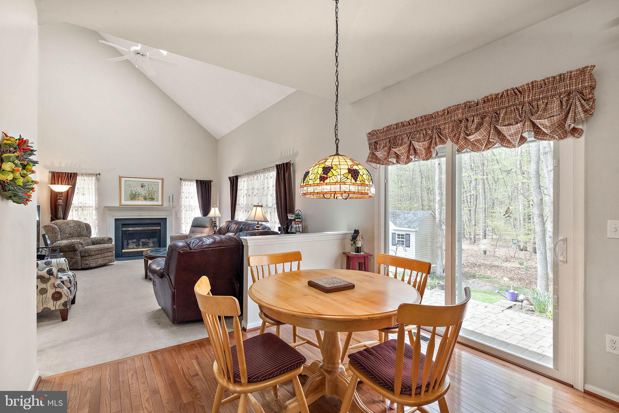 DEERBORNE WOODS - Residential