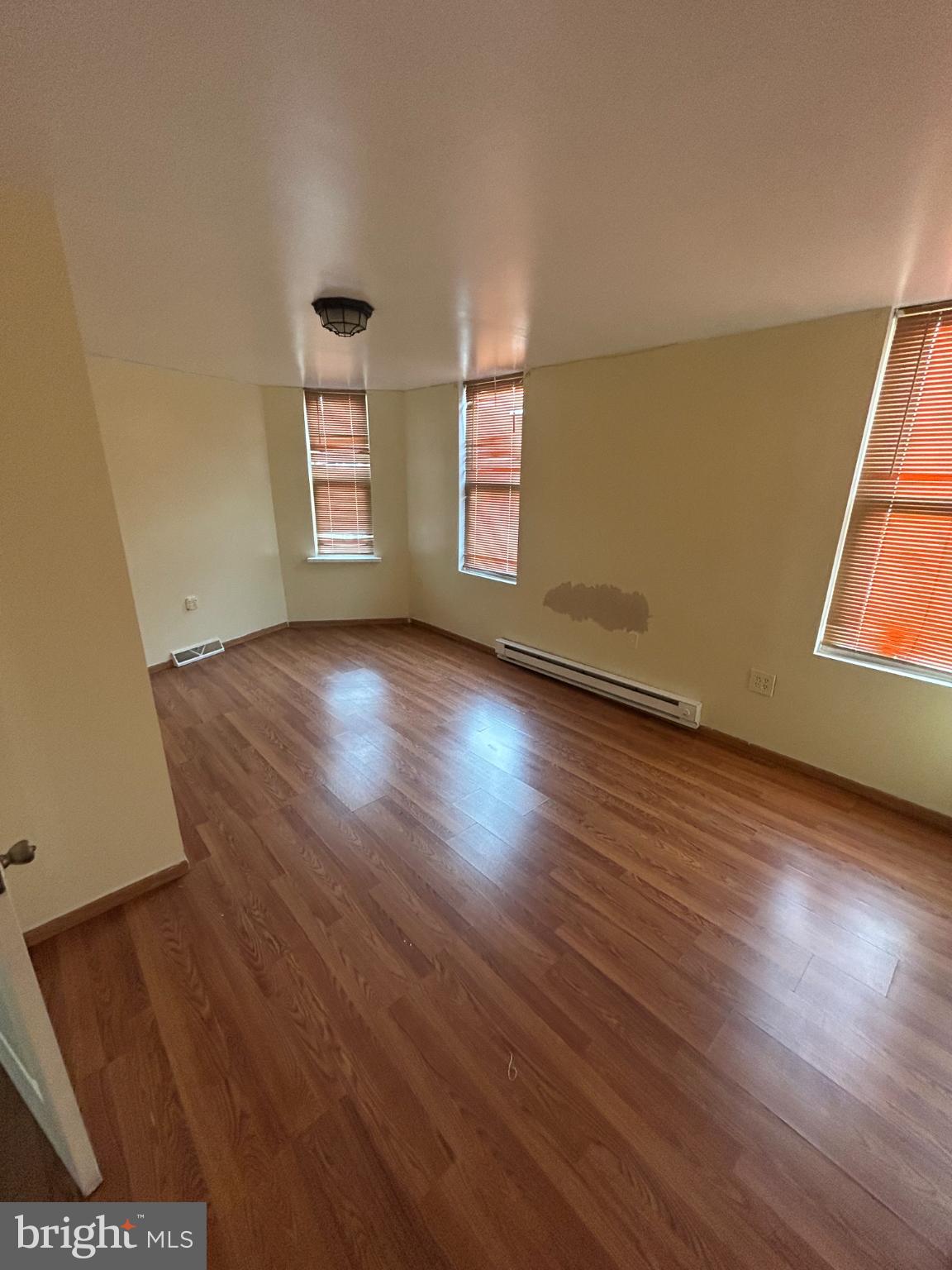 ROSEWOOD GLEN - Residential Lease