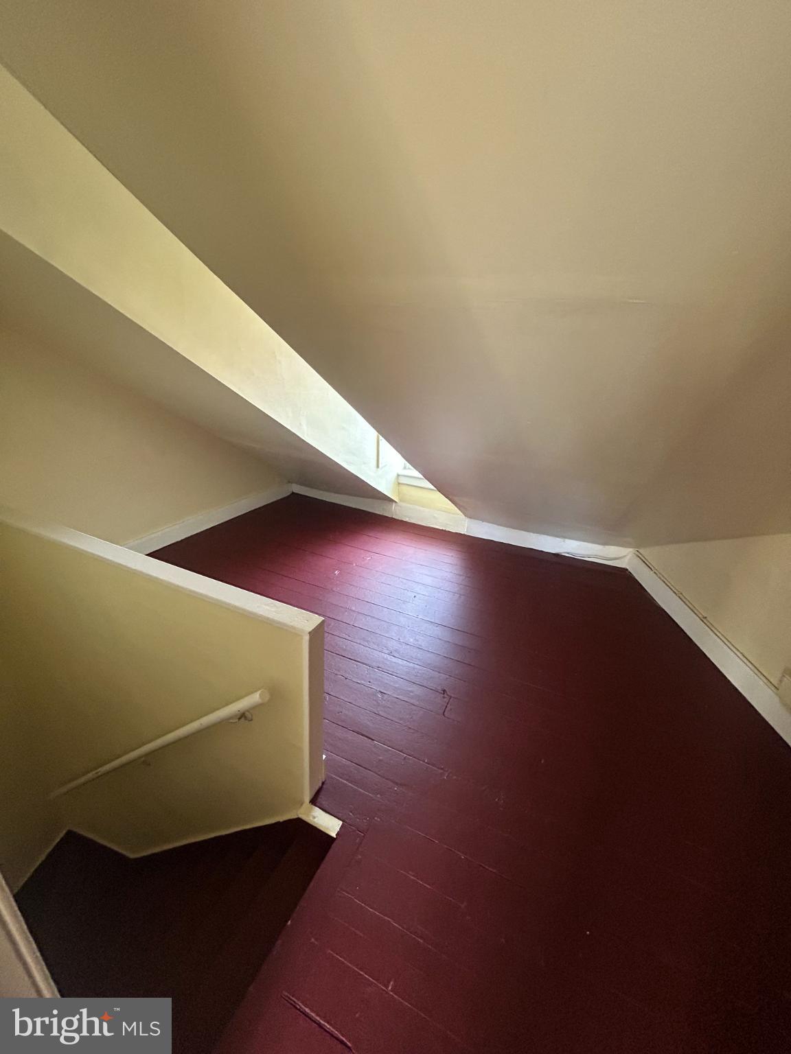 ROSEWOOD GLEN - Residential Lease