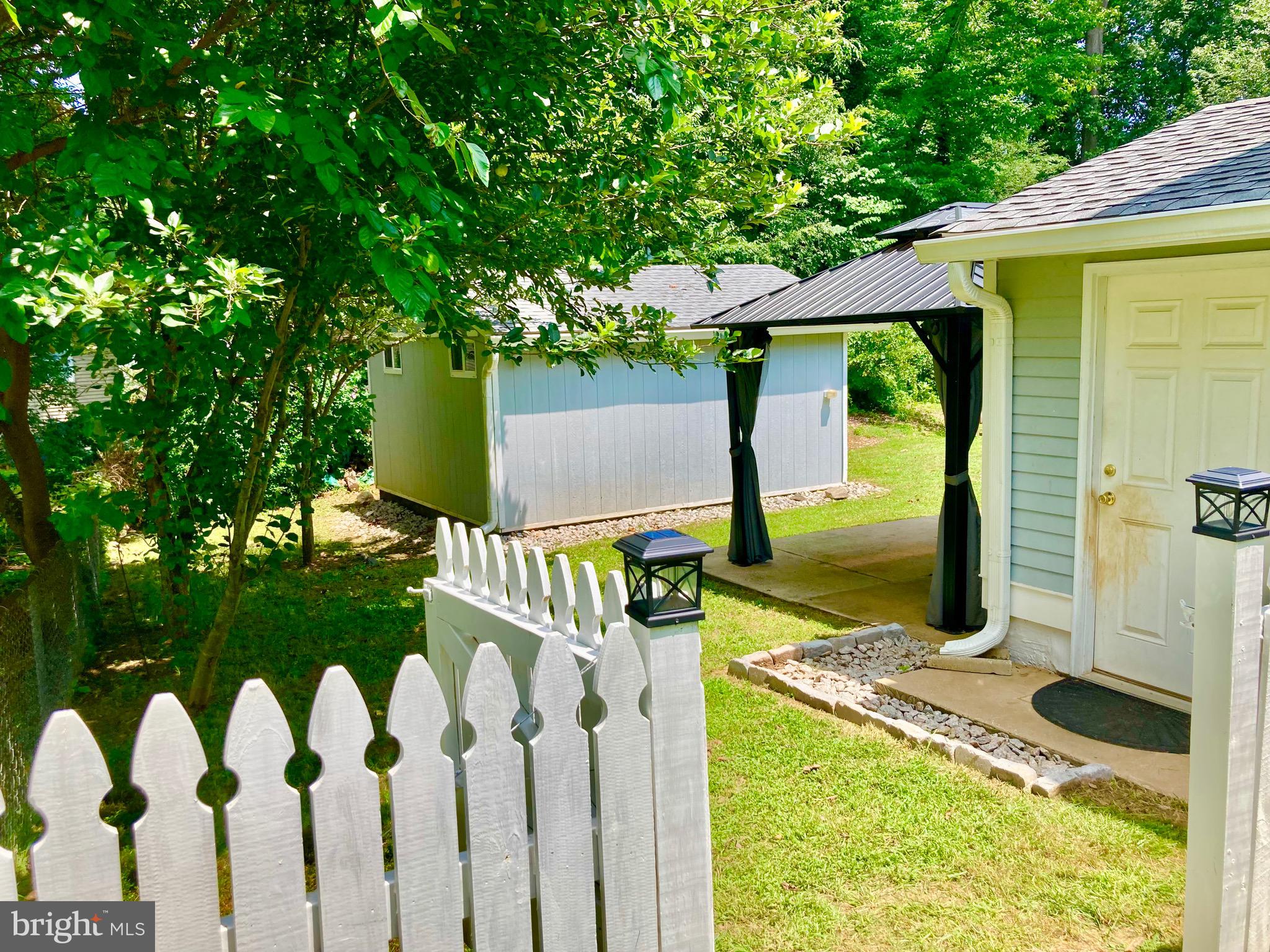 DALE CITY - Residential Lease