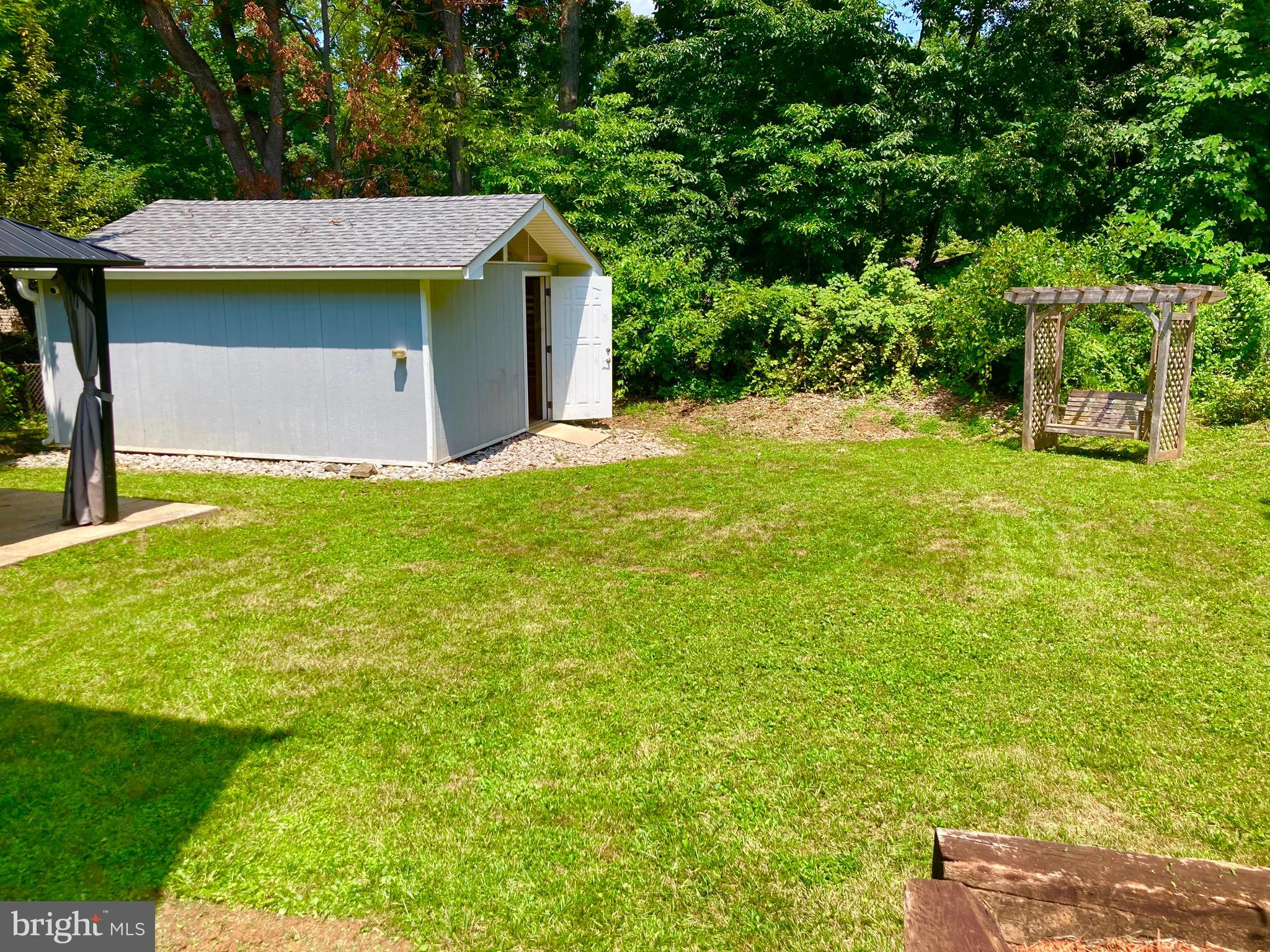 DALE CITY - Residential Lease