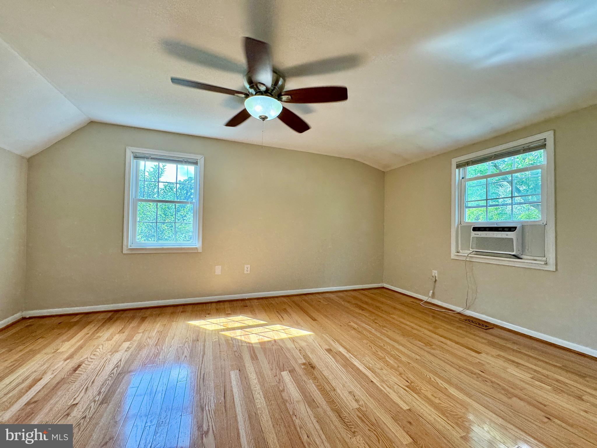 DALE CITY - Residential Lease