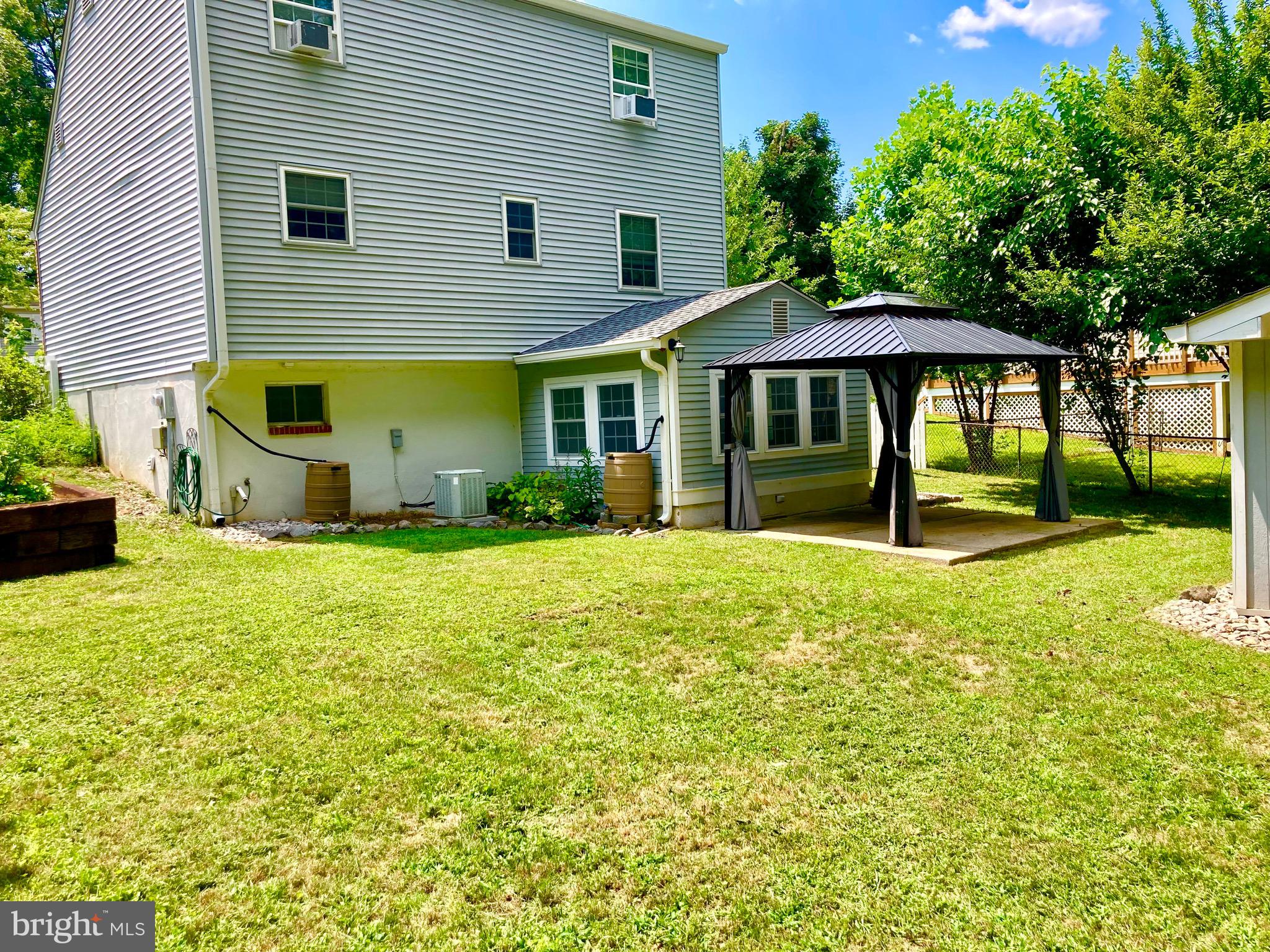 DALE CITY - Residential Lease