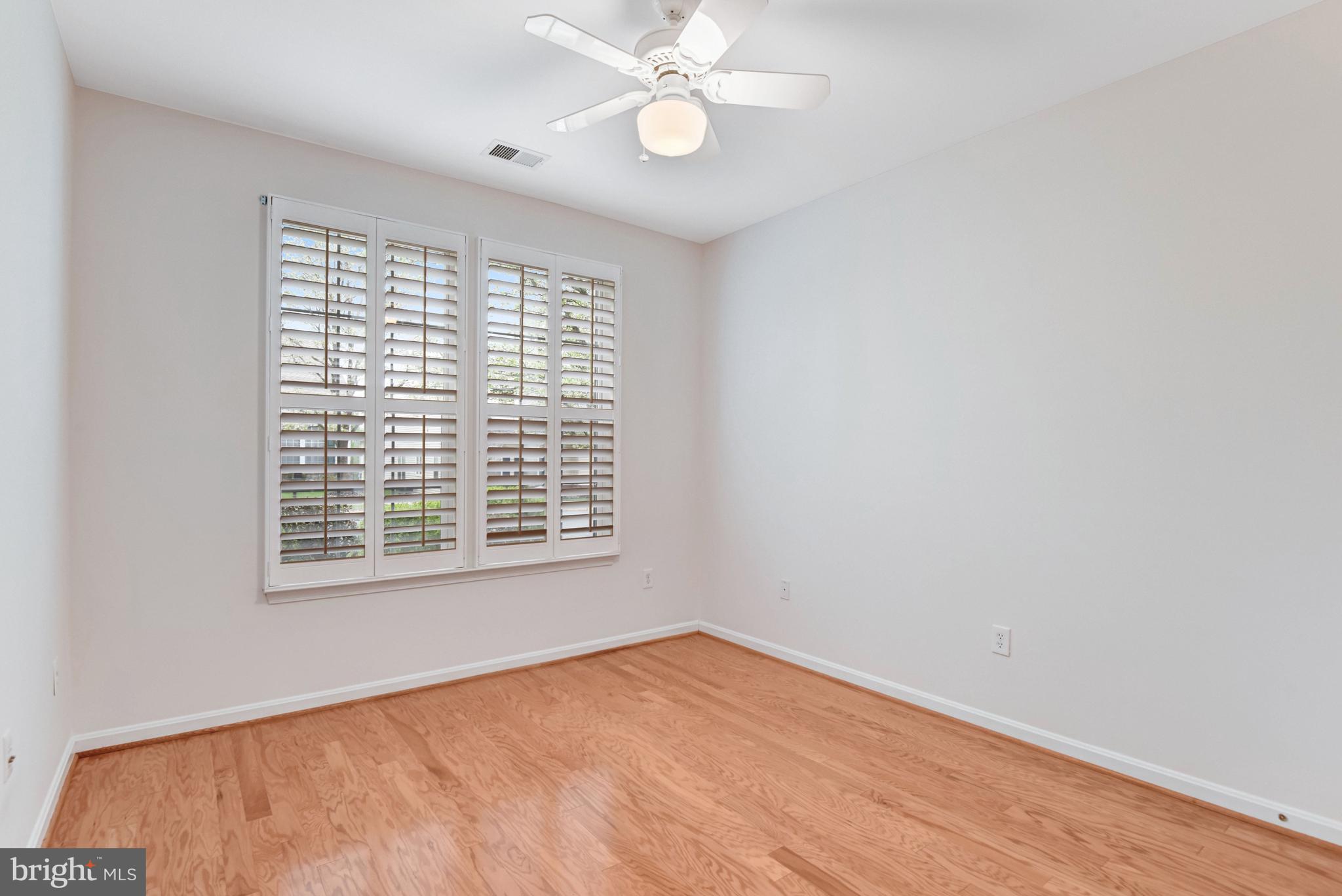 DUNBARTON - Residential