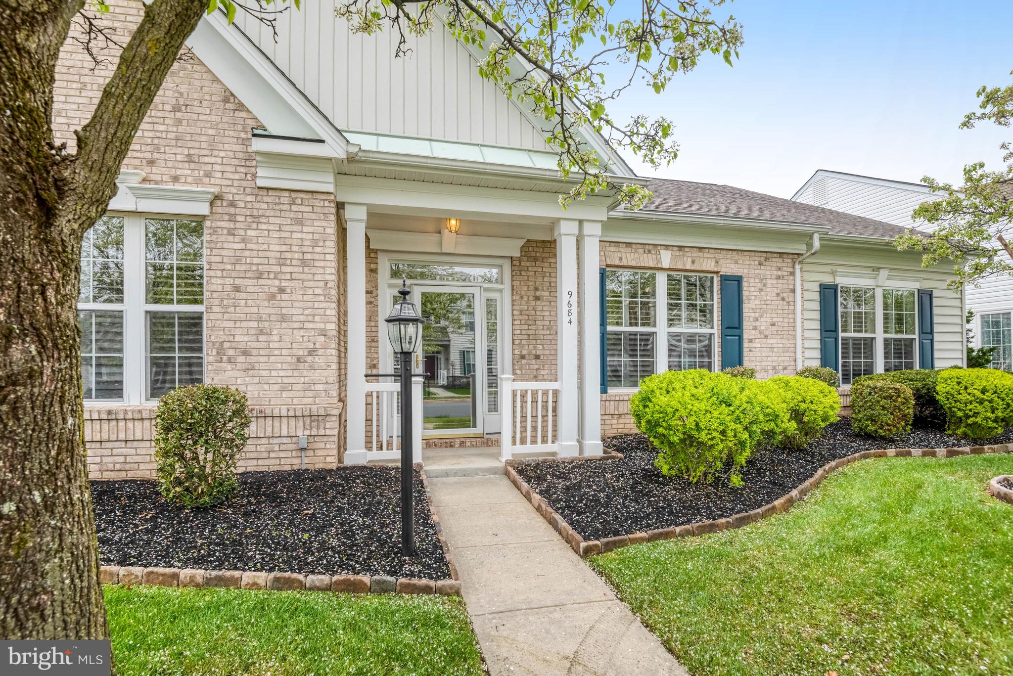 DUNBARTON - Residential