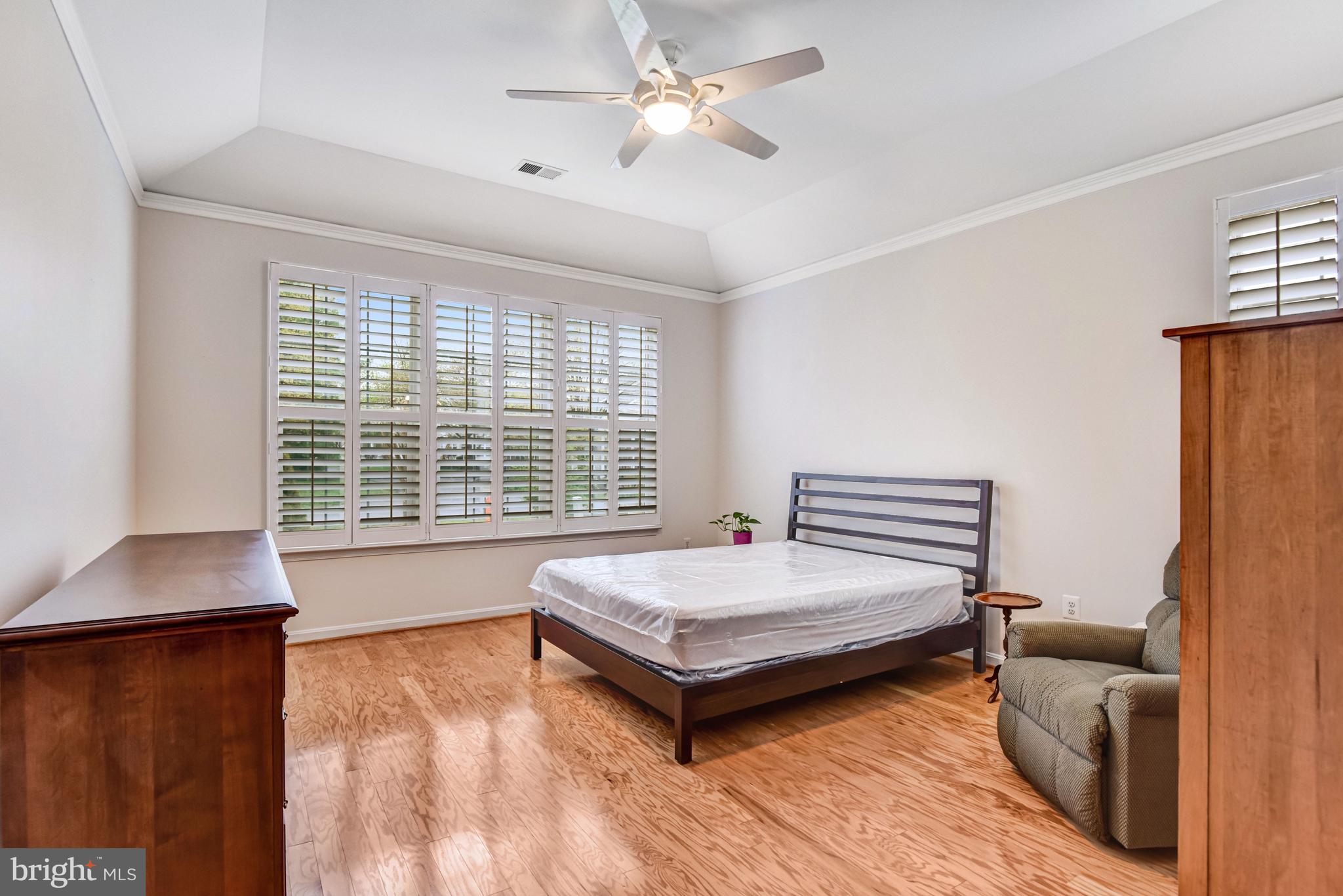 DUNBARTON - Residential