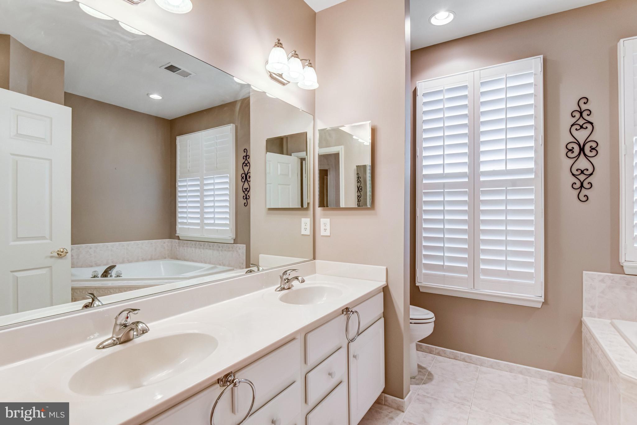 DUNBARTON - Residential