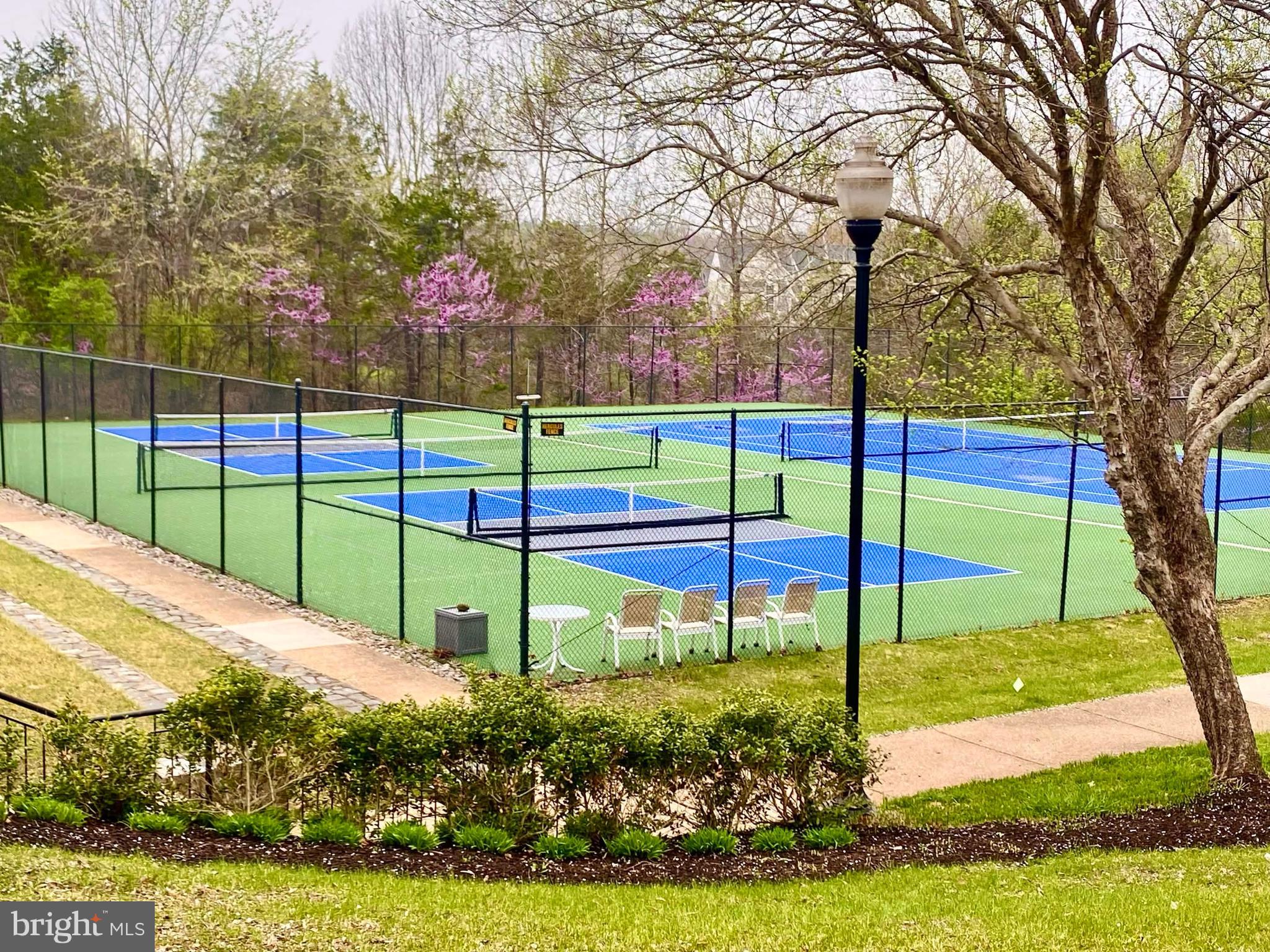 DUNBARTON - Residential