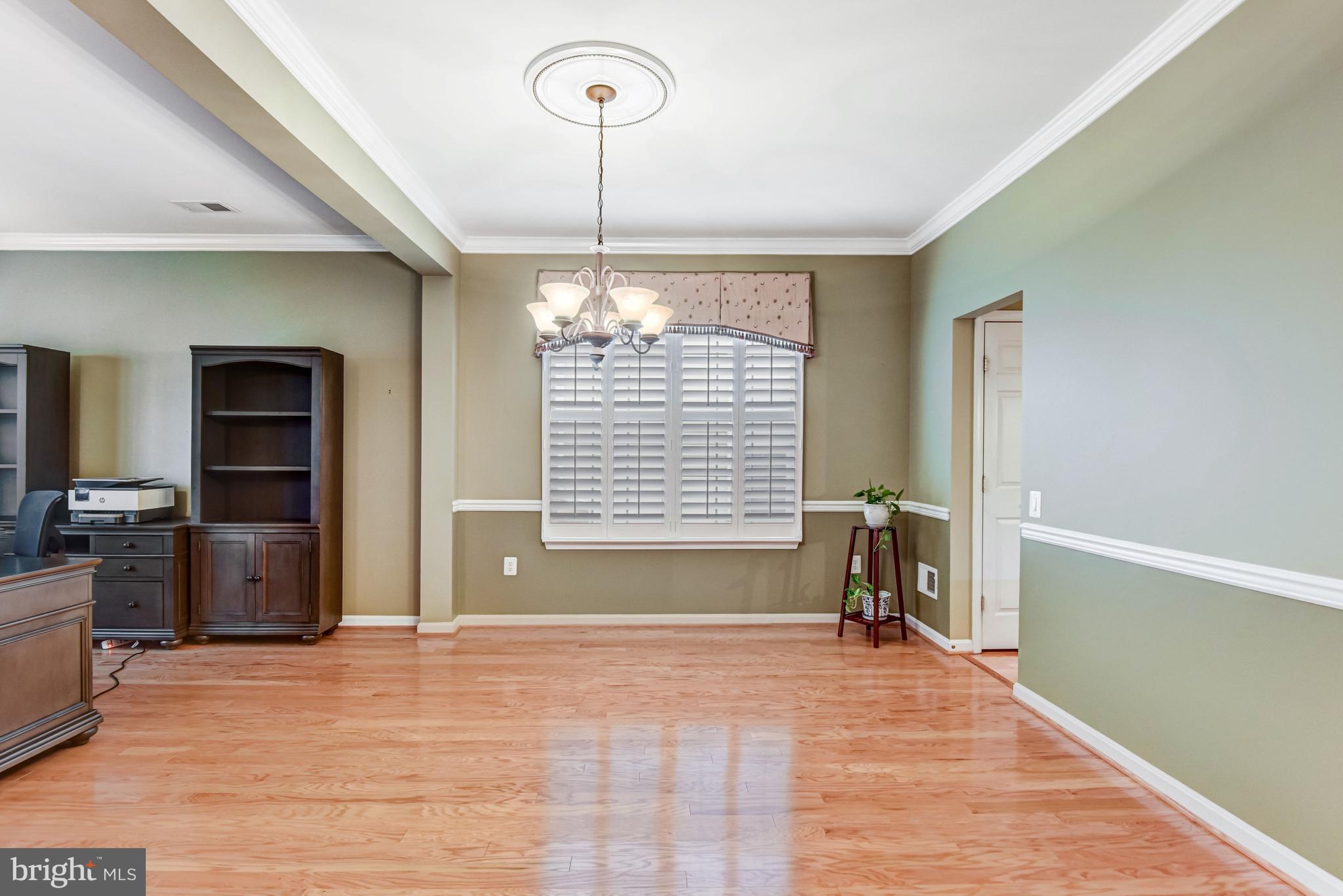 DUNBARTON - Residential