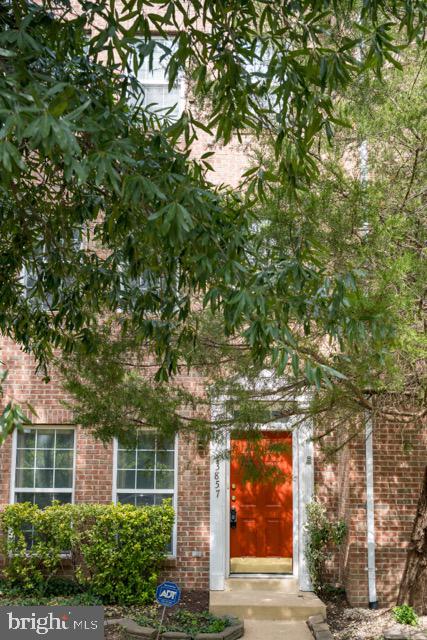 Townhouse For Rent - 3857 Eisenhower Avenue<br/> Alexandria City County, ALEXANDRIA, VA 22304
