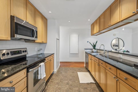 Photo of 111 S 15th Street #2204, PHILADELPHIA, PA 19102 (MLS # PAPH2642884)