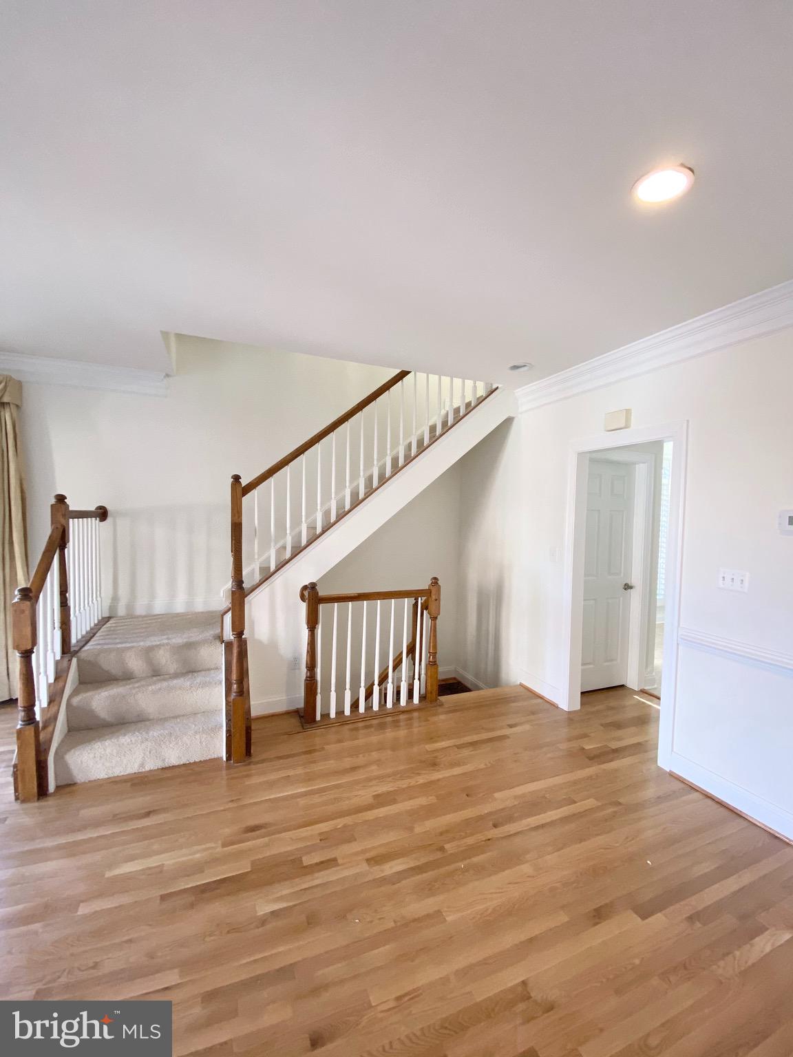 PALISADES PARK - Residential Lease