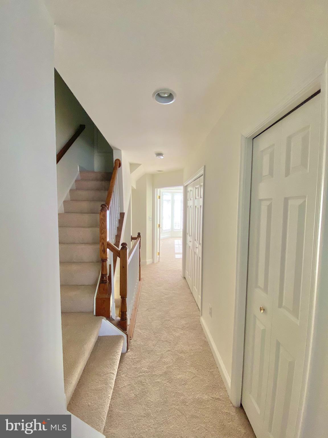 PALISADES PARK - Residential Lease