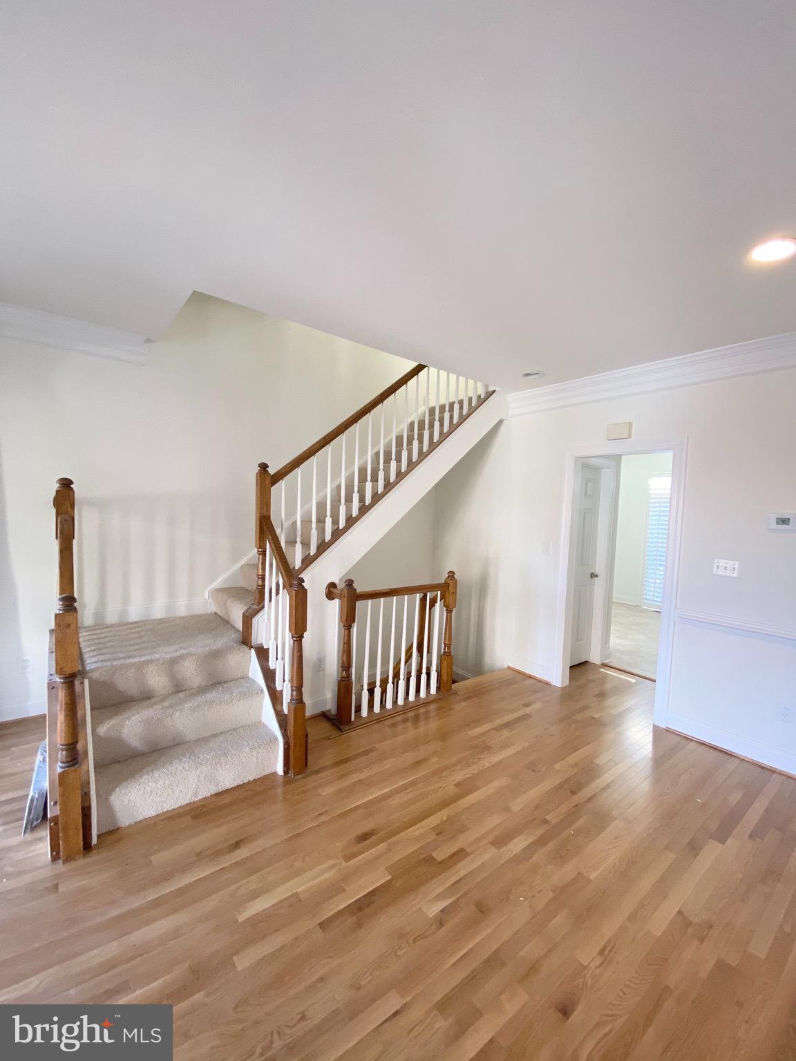 PALISADES PARK - Residential Lease