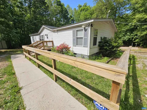 MLS: 677251